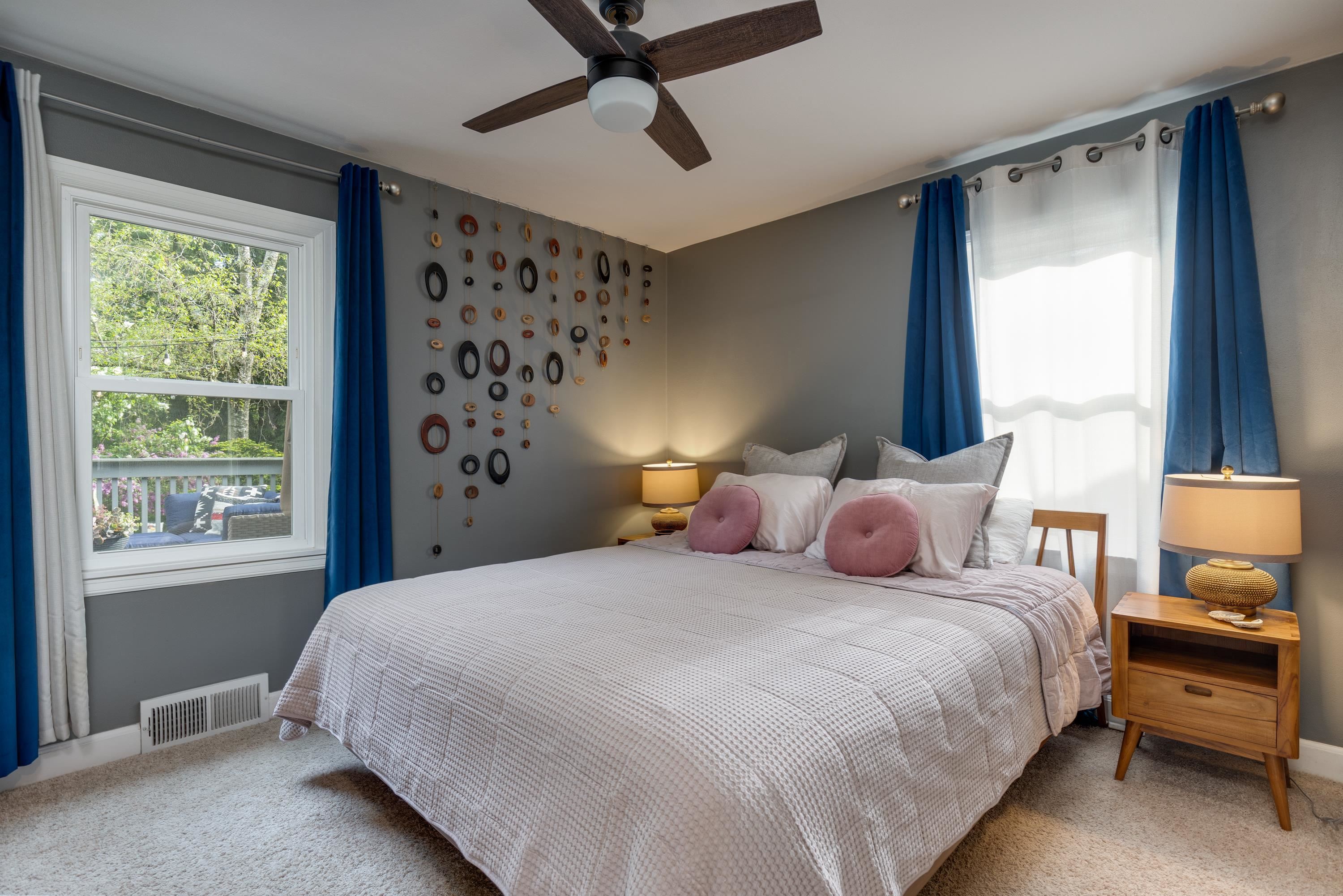 4005 Tokay Boulevard