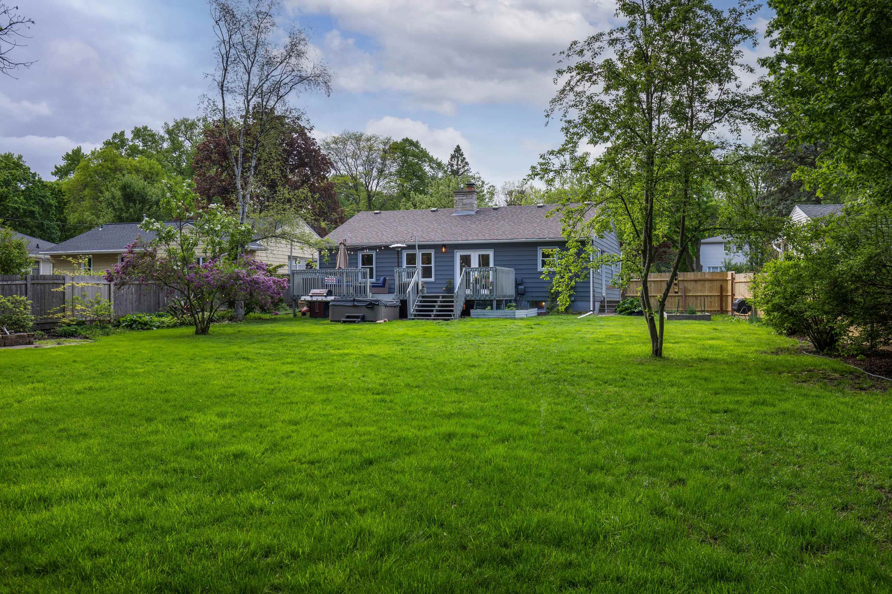 4005 Tokay Boulevard