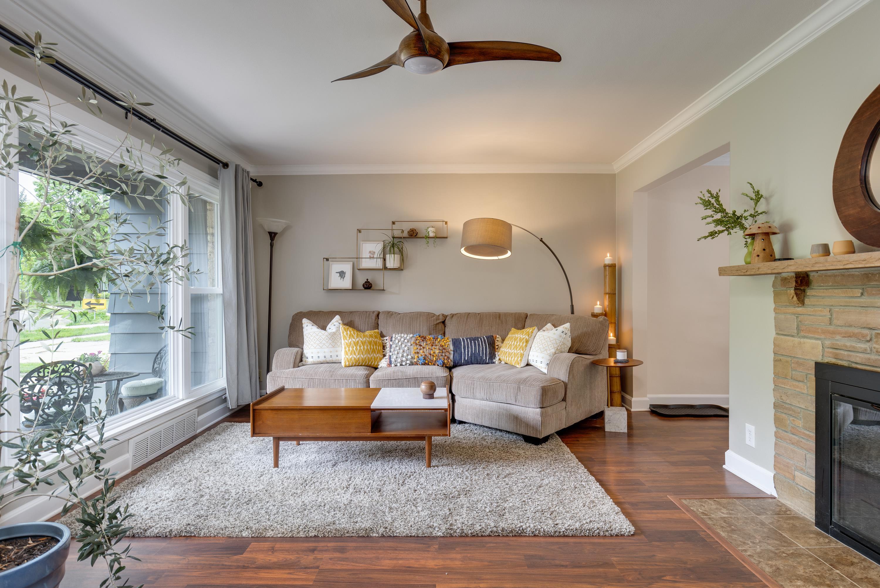 4005 Tokay Boulevard