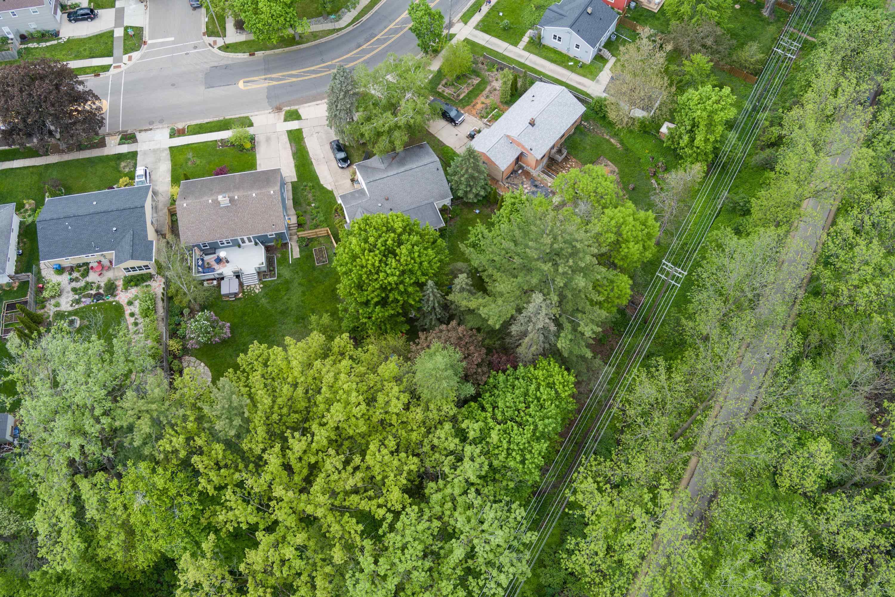 4005 Tokay Boulevard