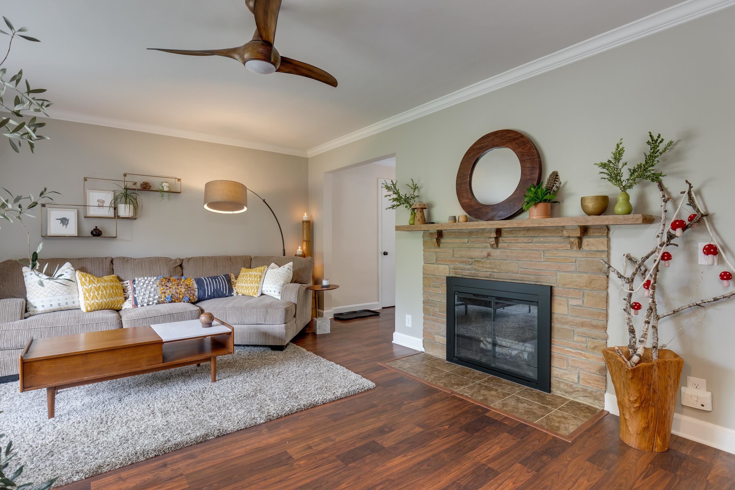 4005 Tokay Boulevard