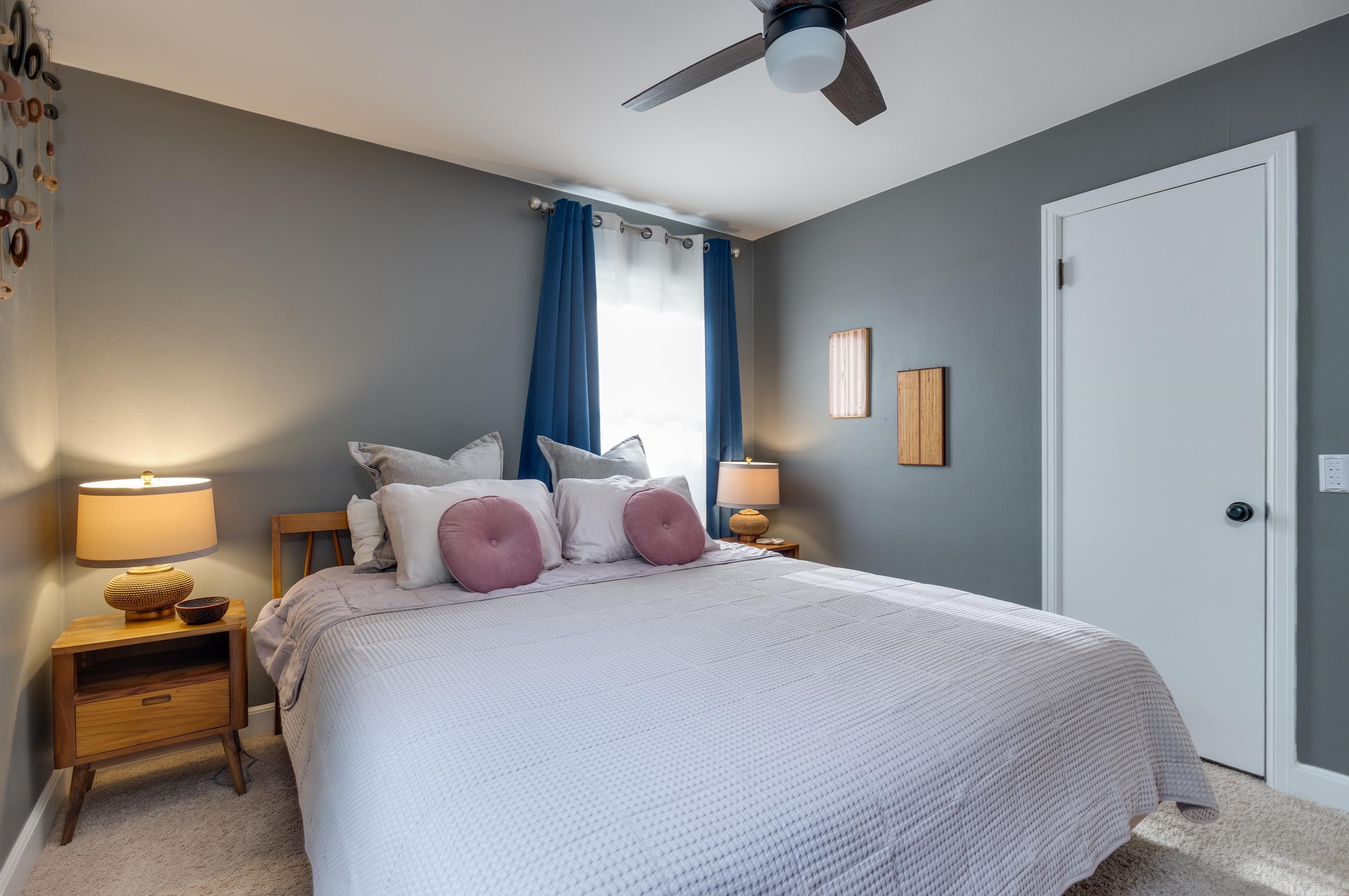 4005 Tokay Boulevard