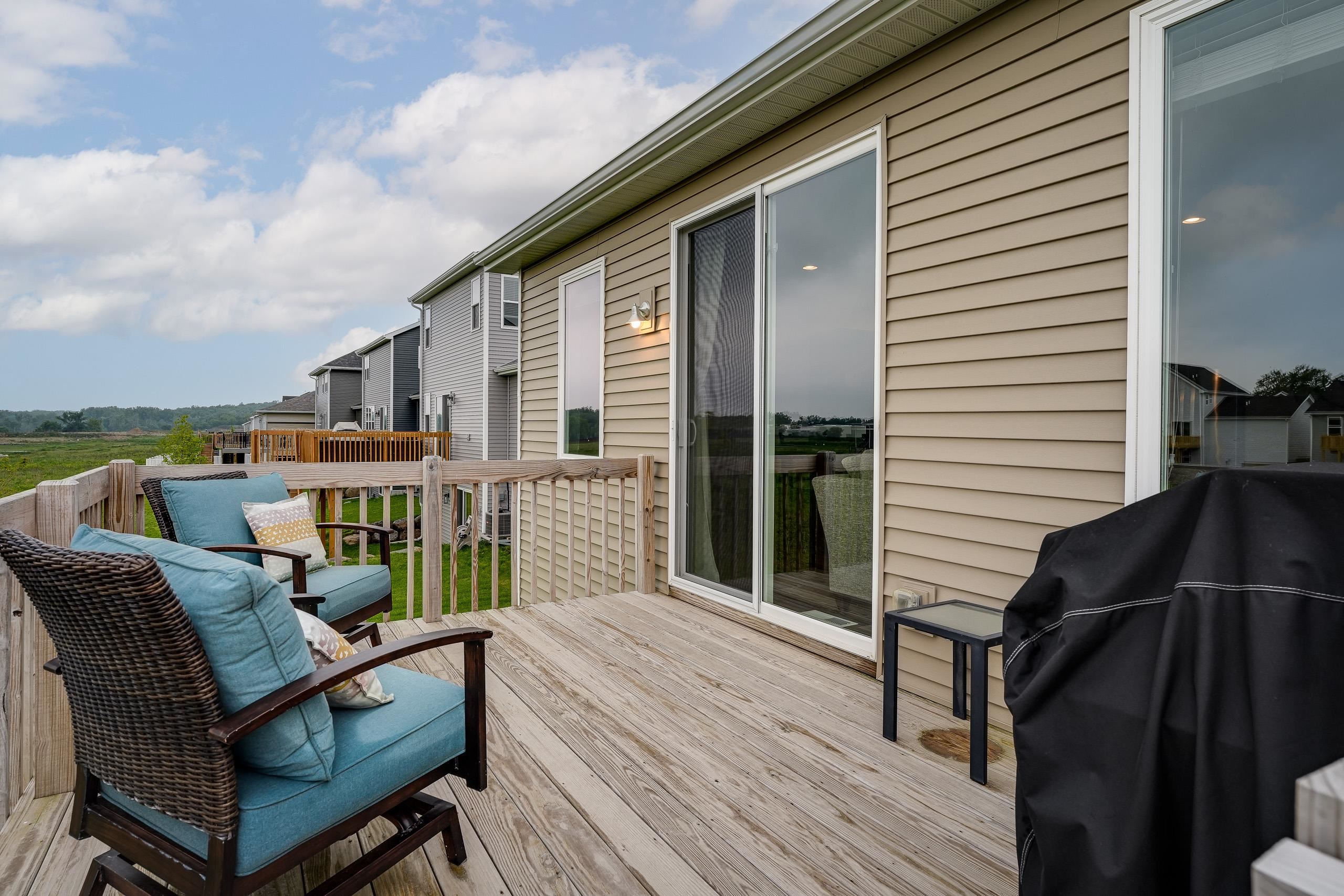 1237 Crane Meadow Way