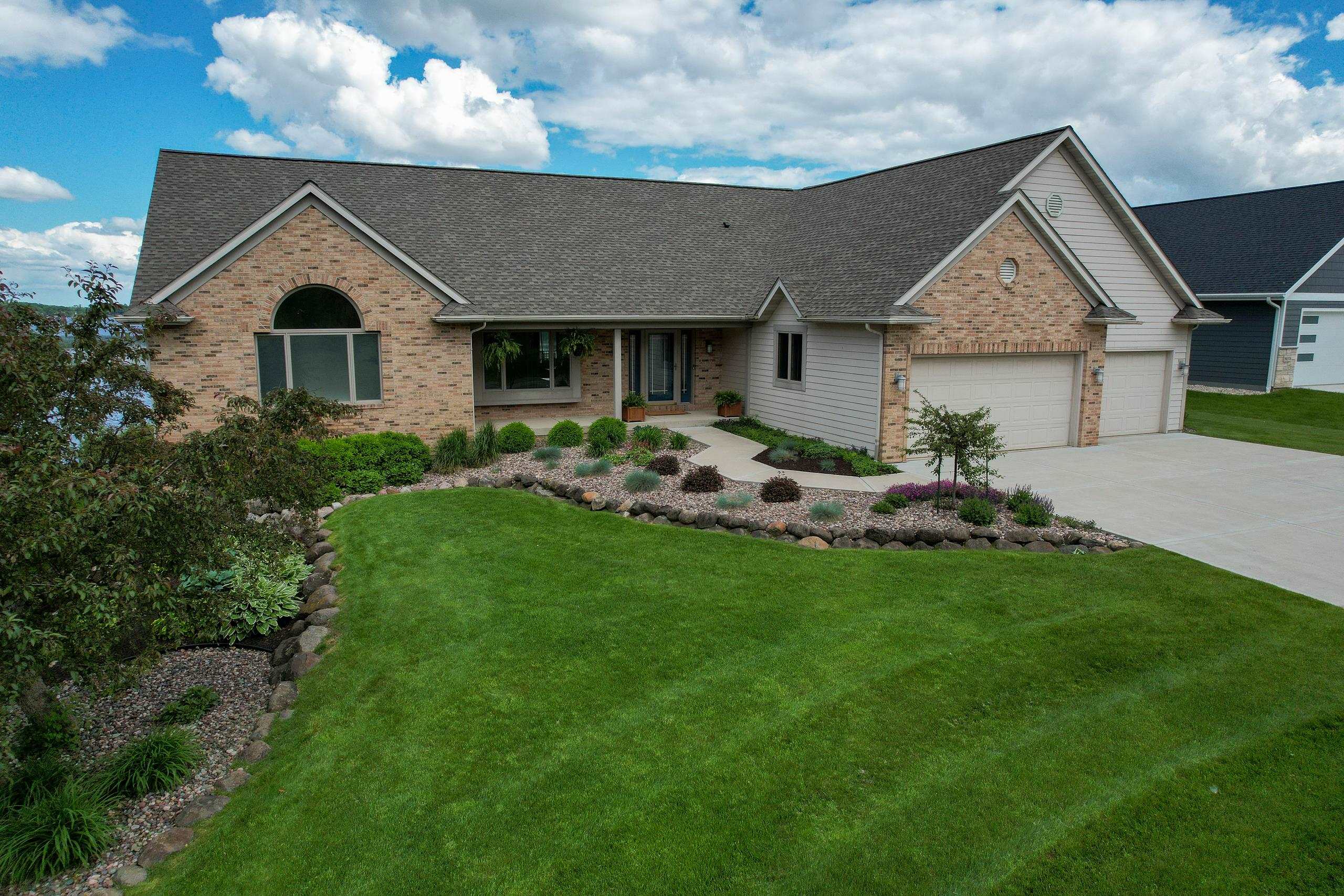 N6380 CEDAR Lane