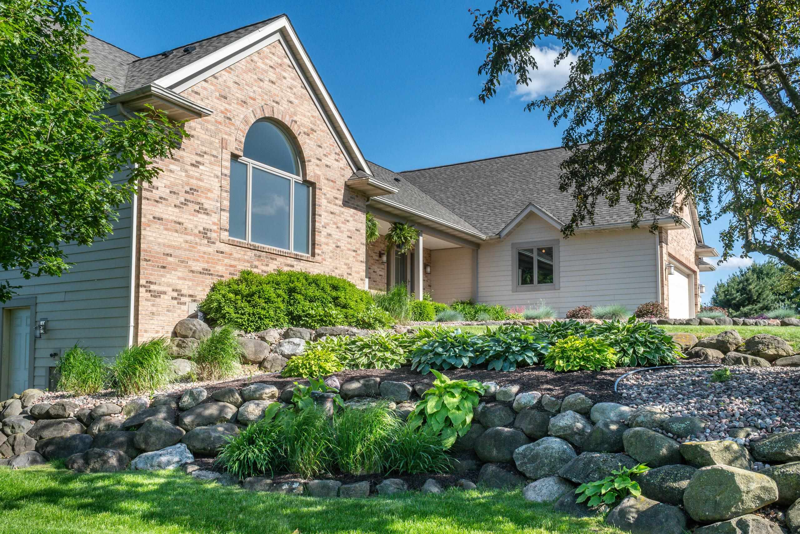 N6380 CEDAR Lane