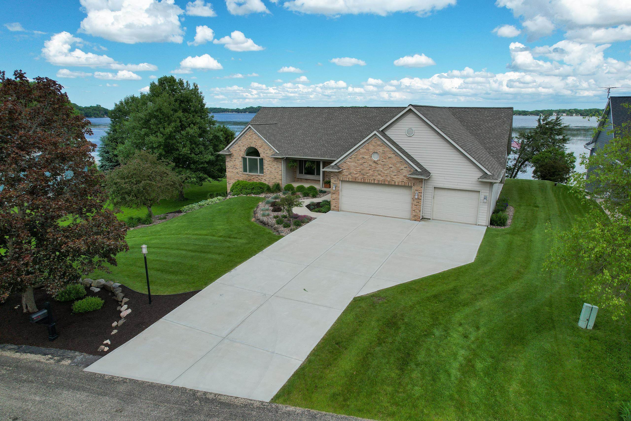 N6380 CEDAR Lane