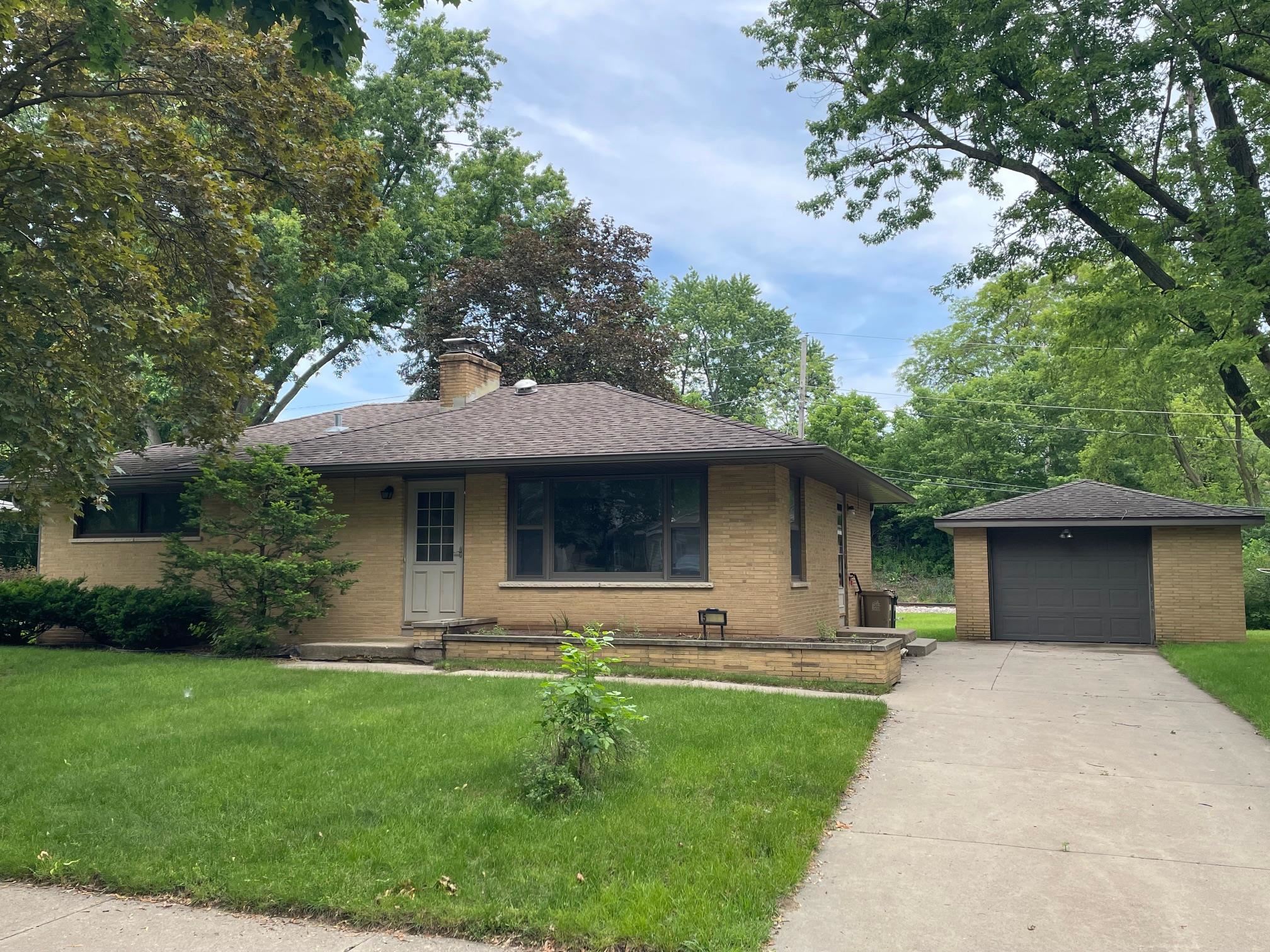 5514 Englewood Drive