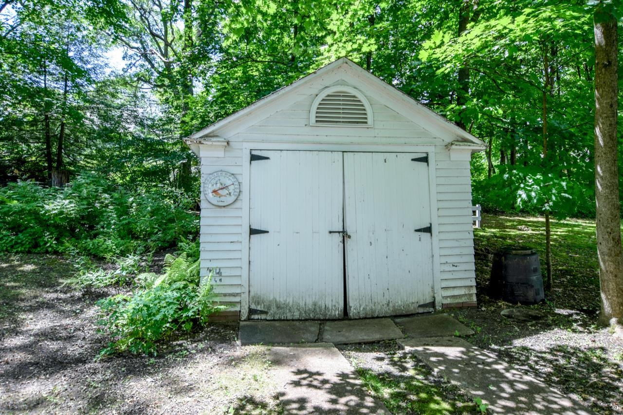 1226 Sweetbriar Road