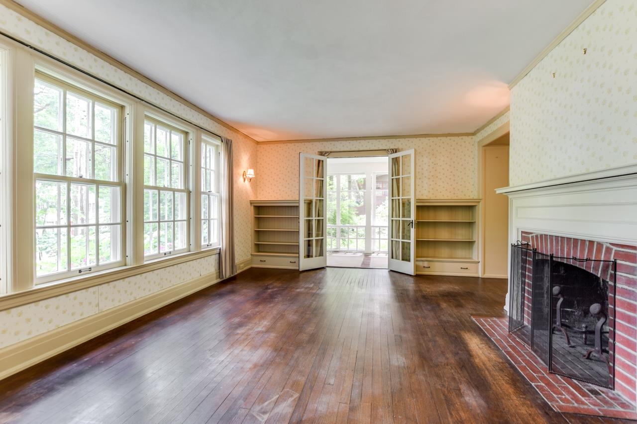 1226 Sweetbriar Road