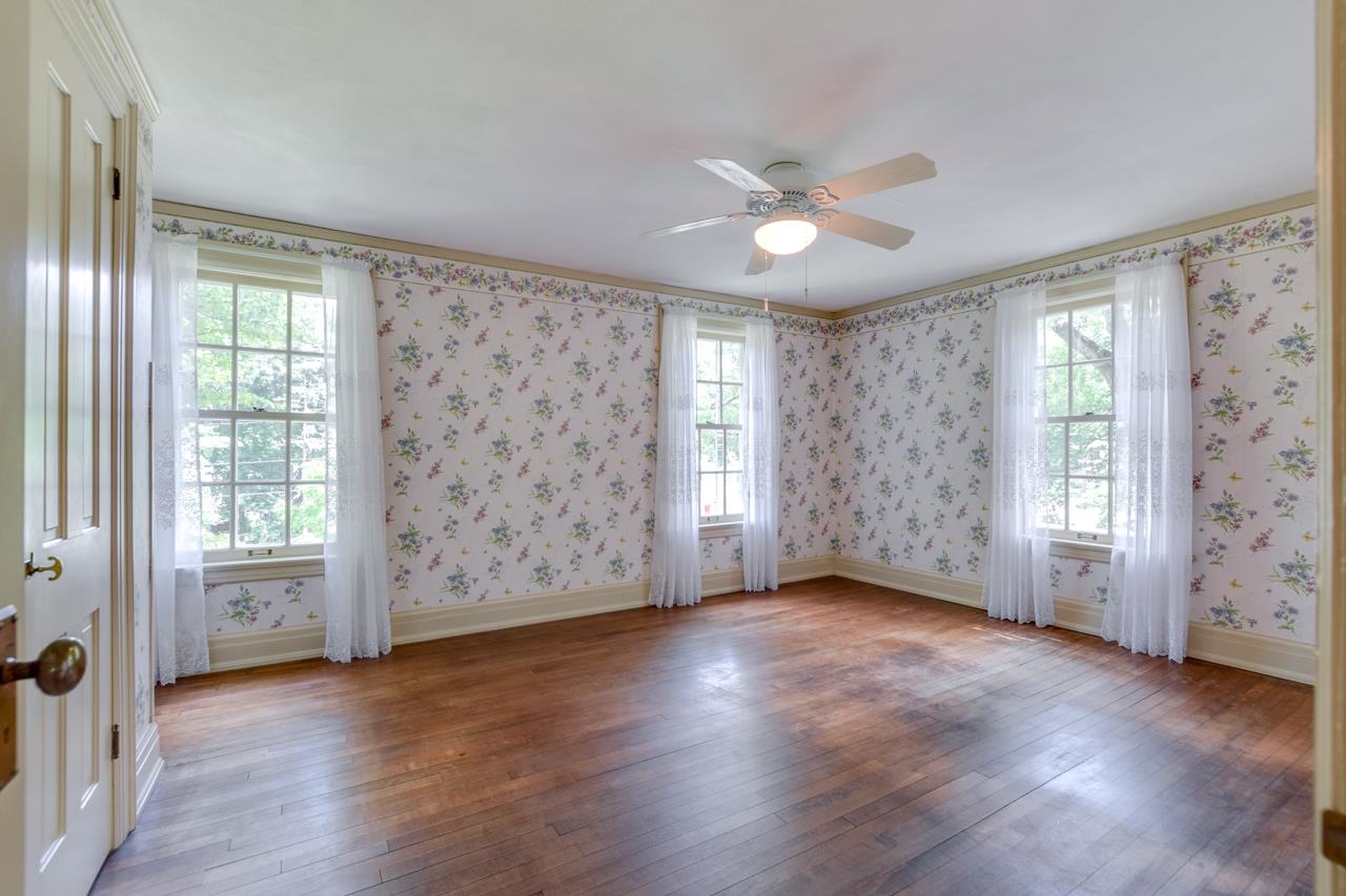 1226 Sweetbriar Road