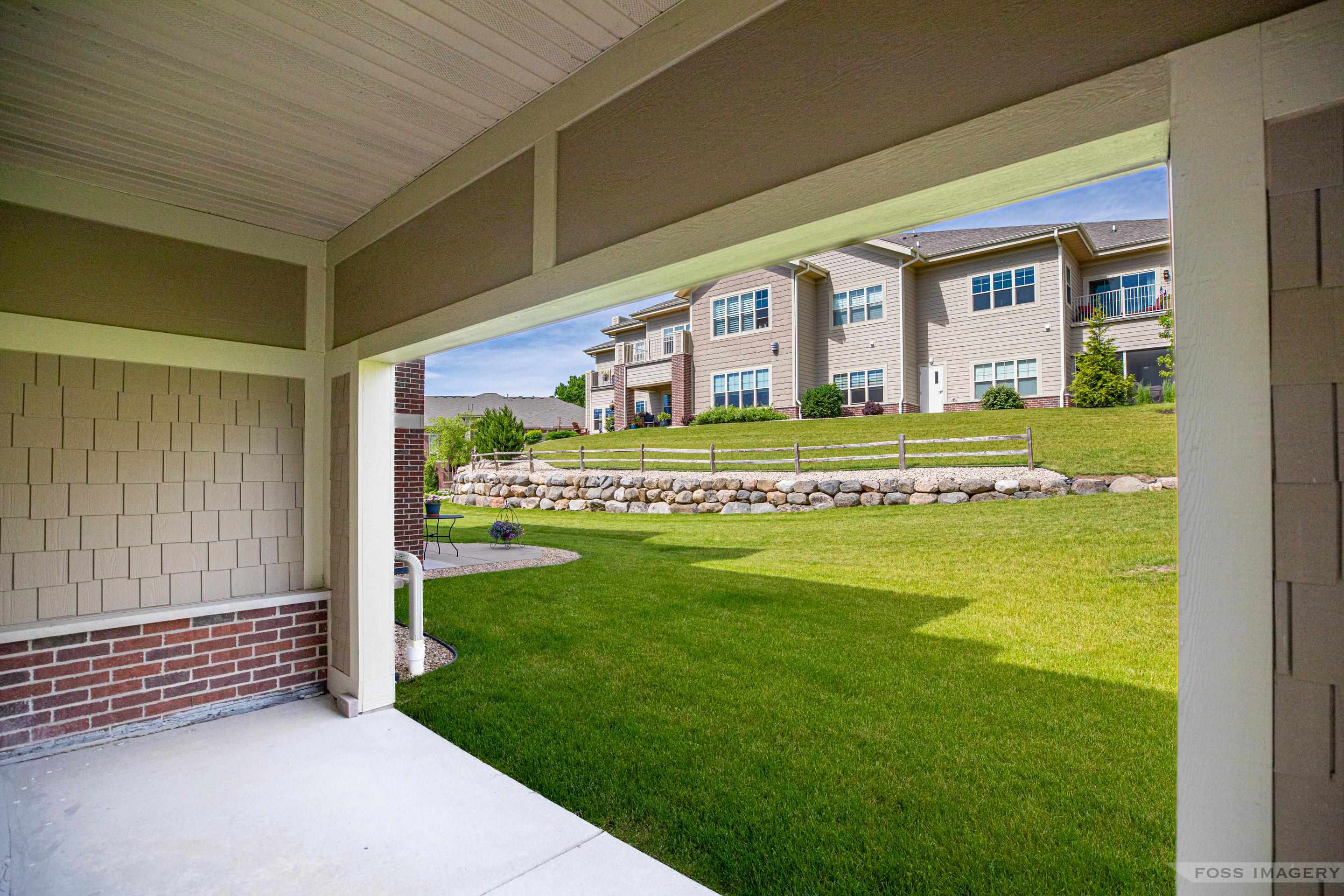 1806 Maplecrest Drive 101