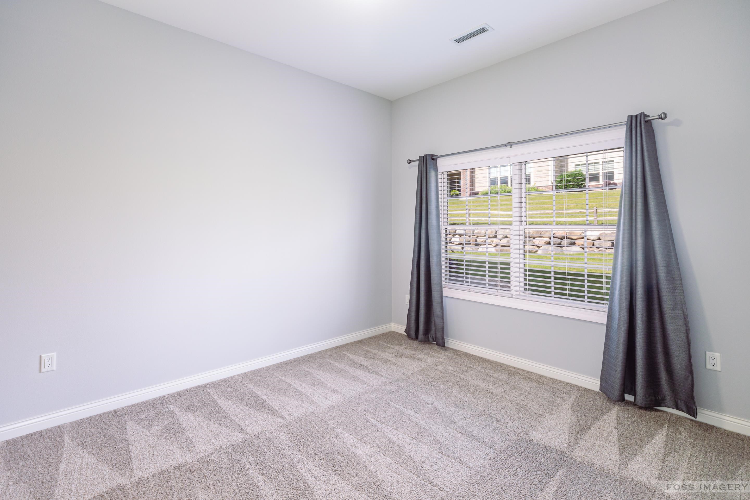 1806 Maplecrest Drive 101