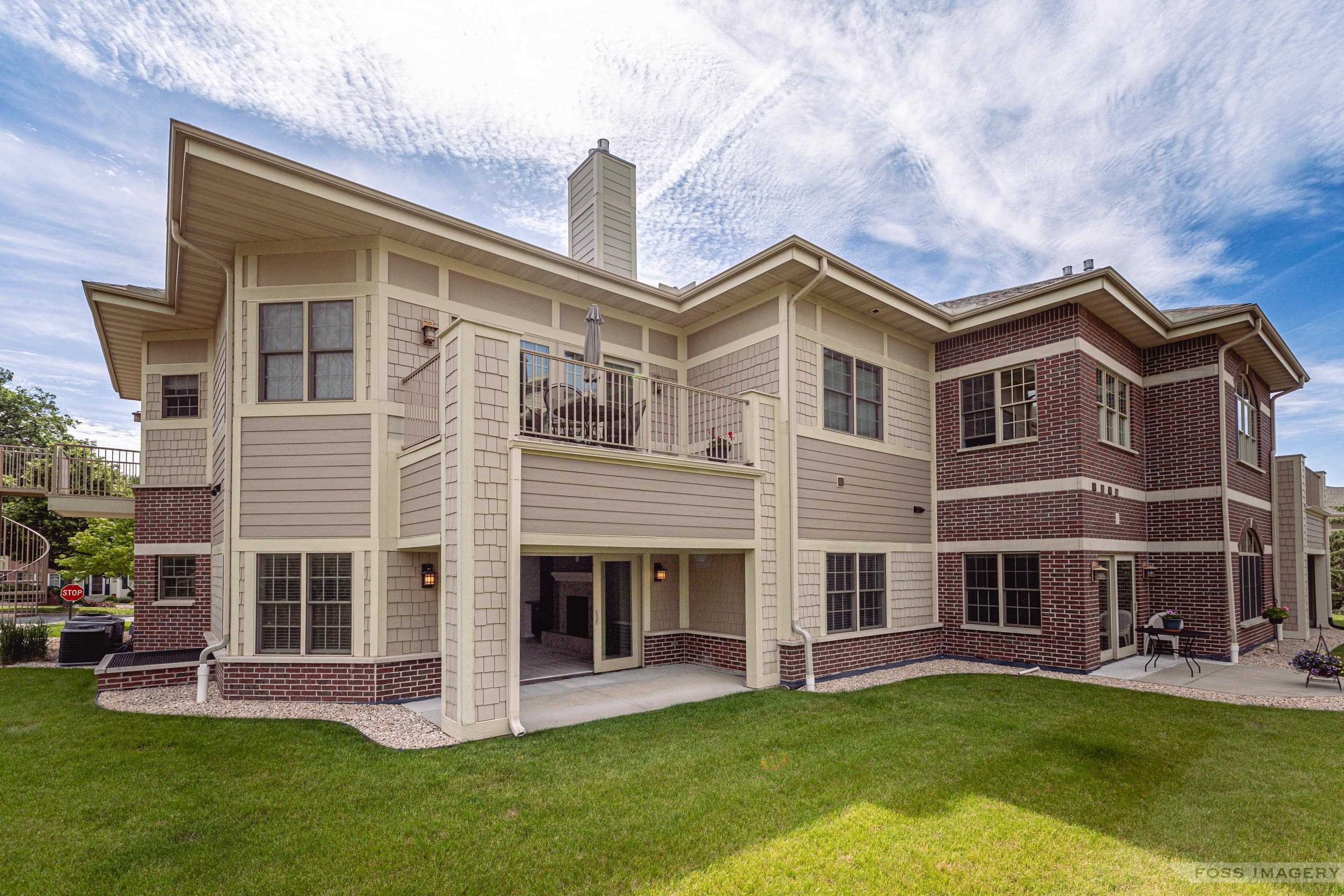 1806 Maplecrest Drive 101