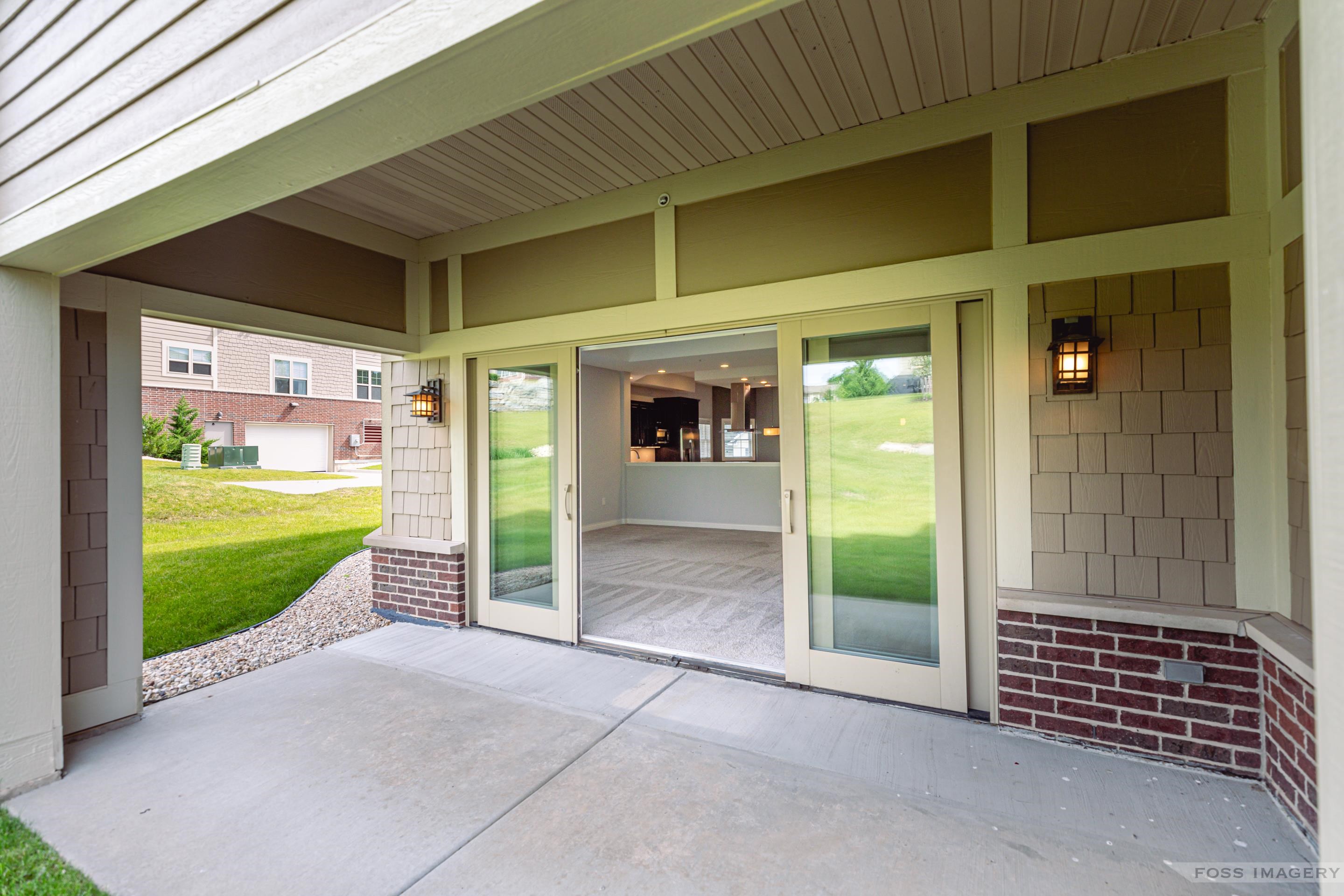 1806 Maplecrest Drive 101