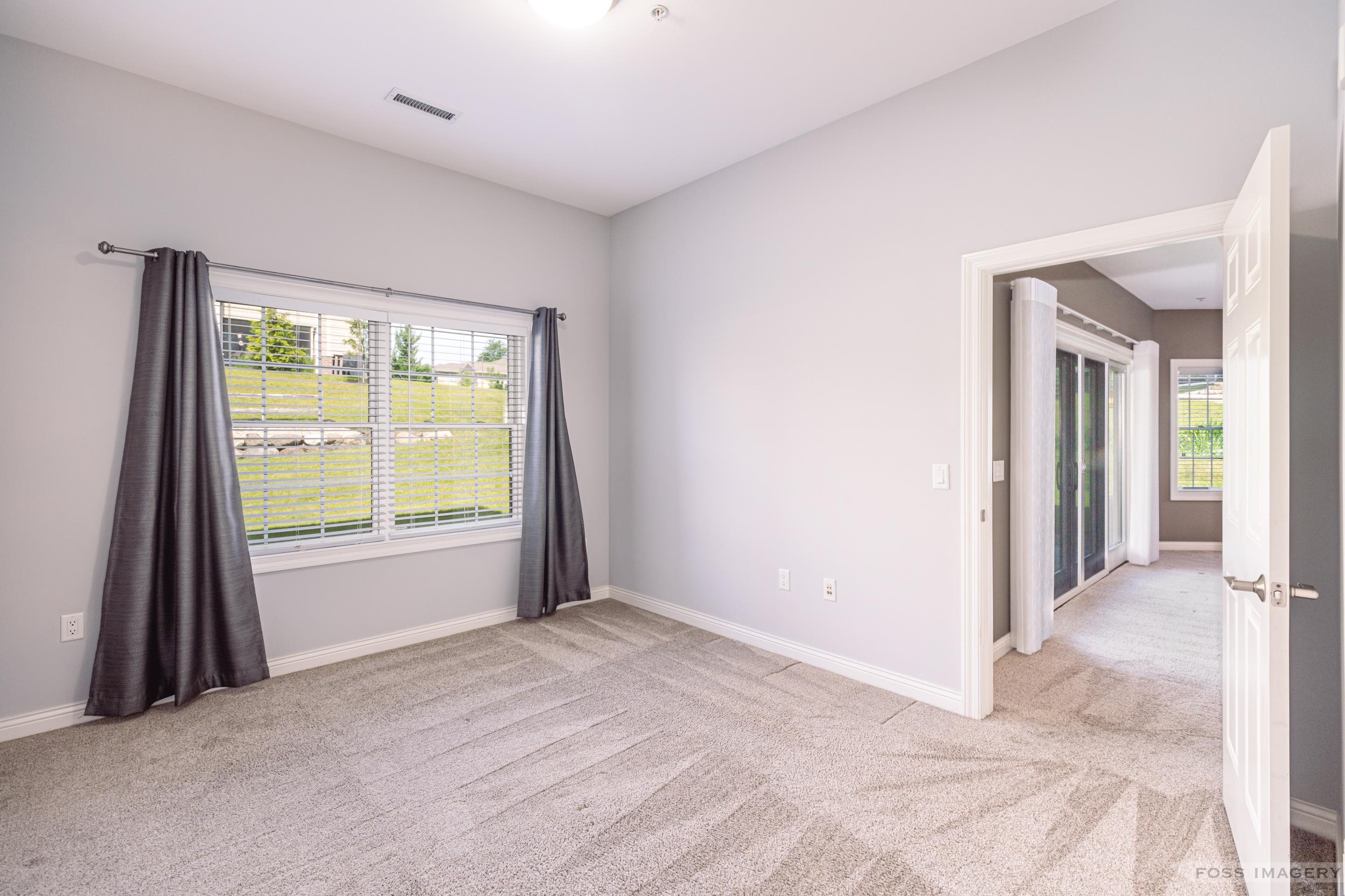 1806 Maplecrest Drive 101