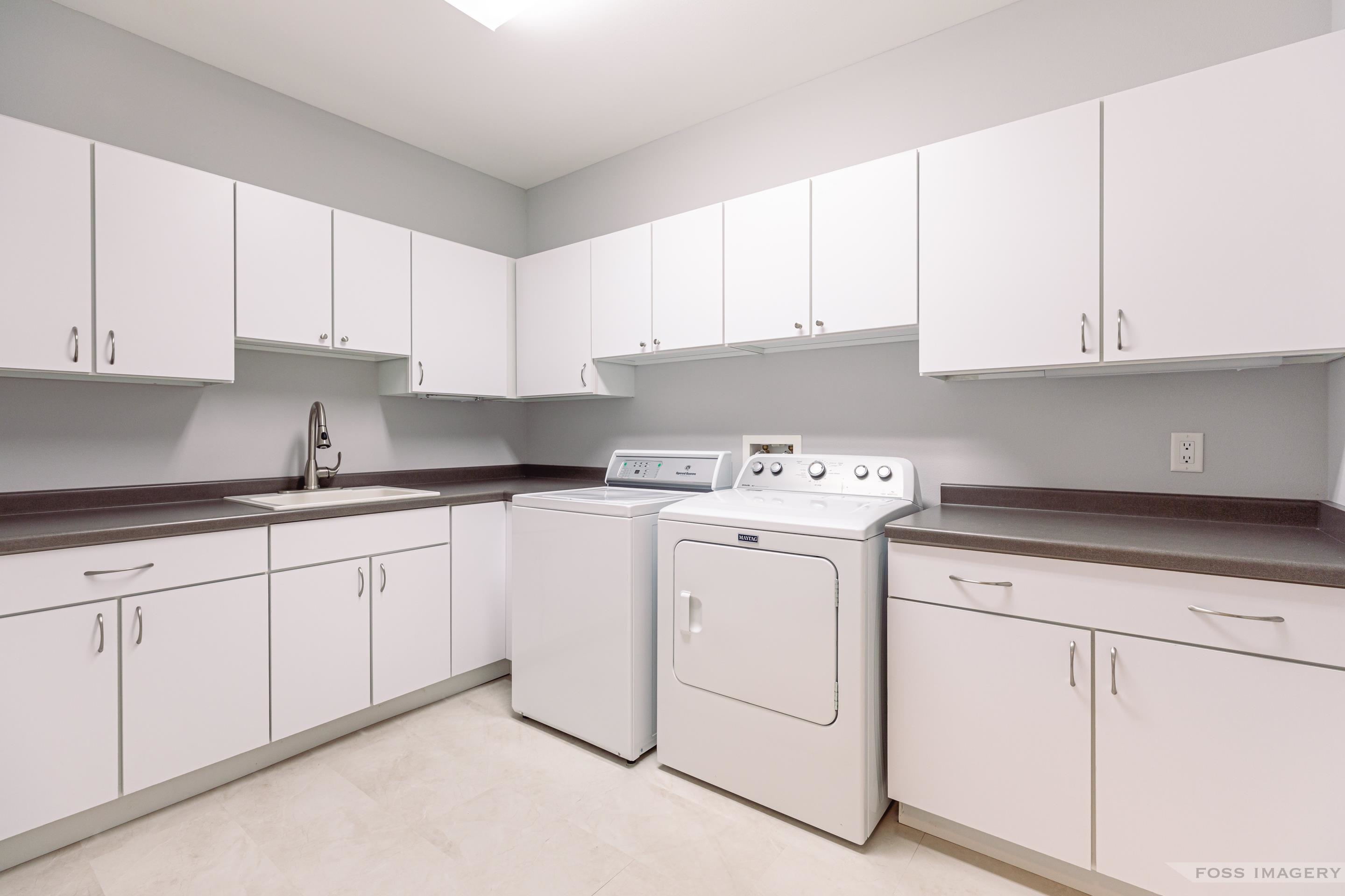 1806 Maplecrest Drive 101