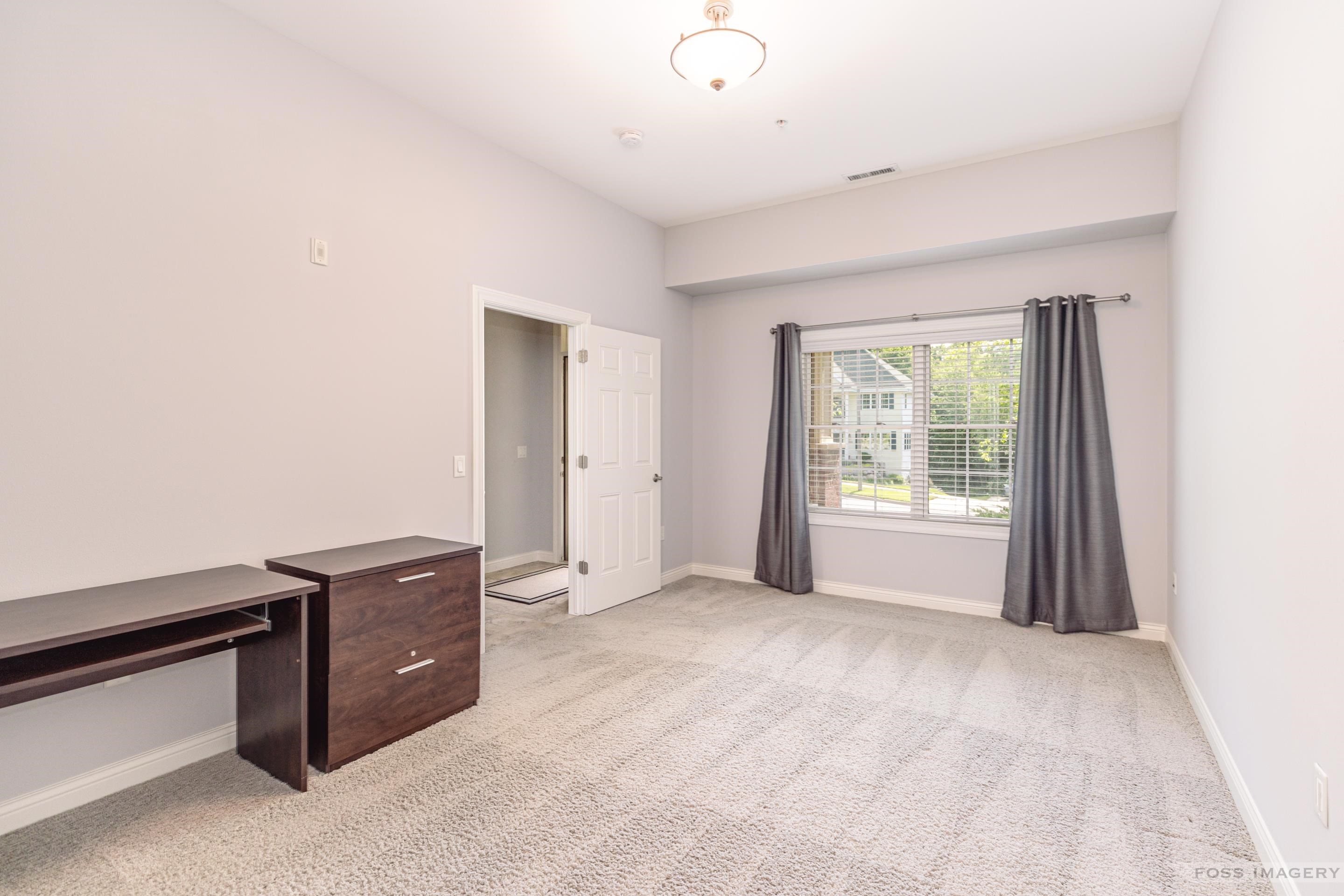 1806 Maplecrest Drive 101