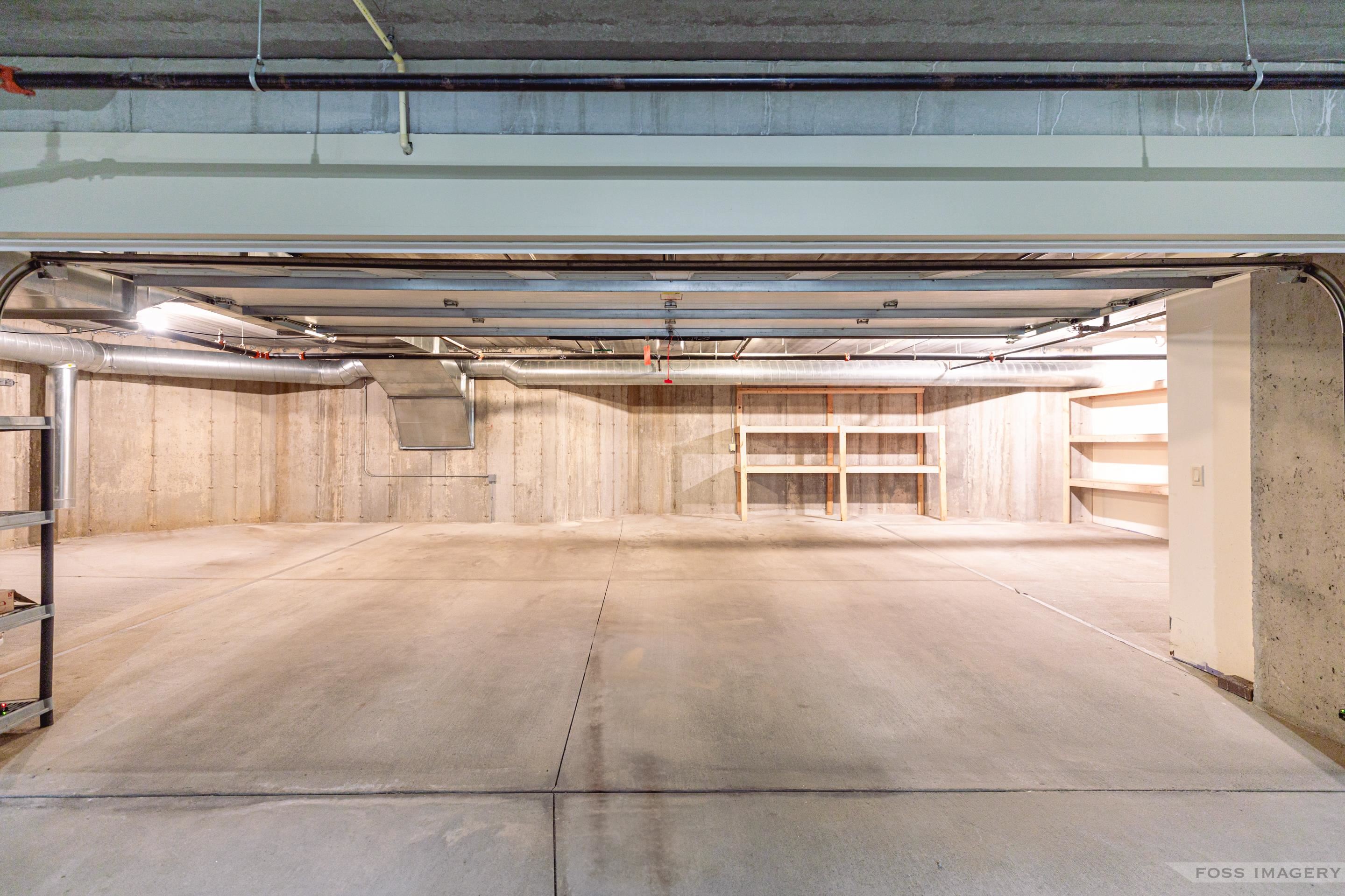 1806 Maplecrest Drive 101