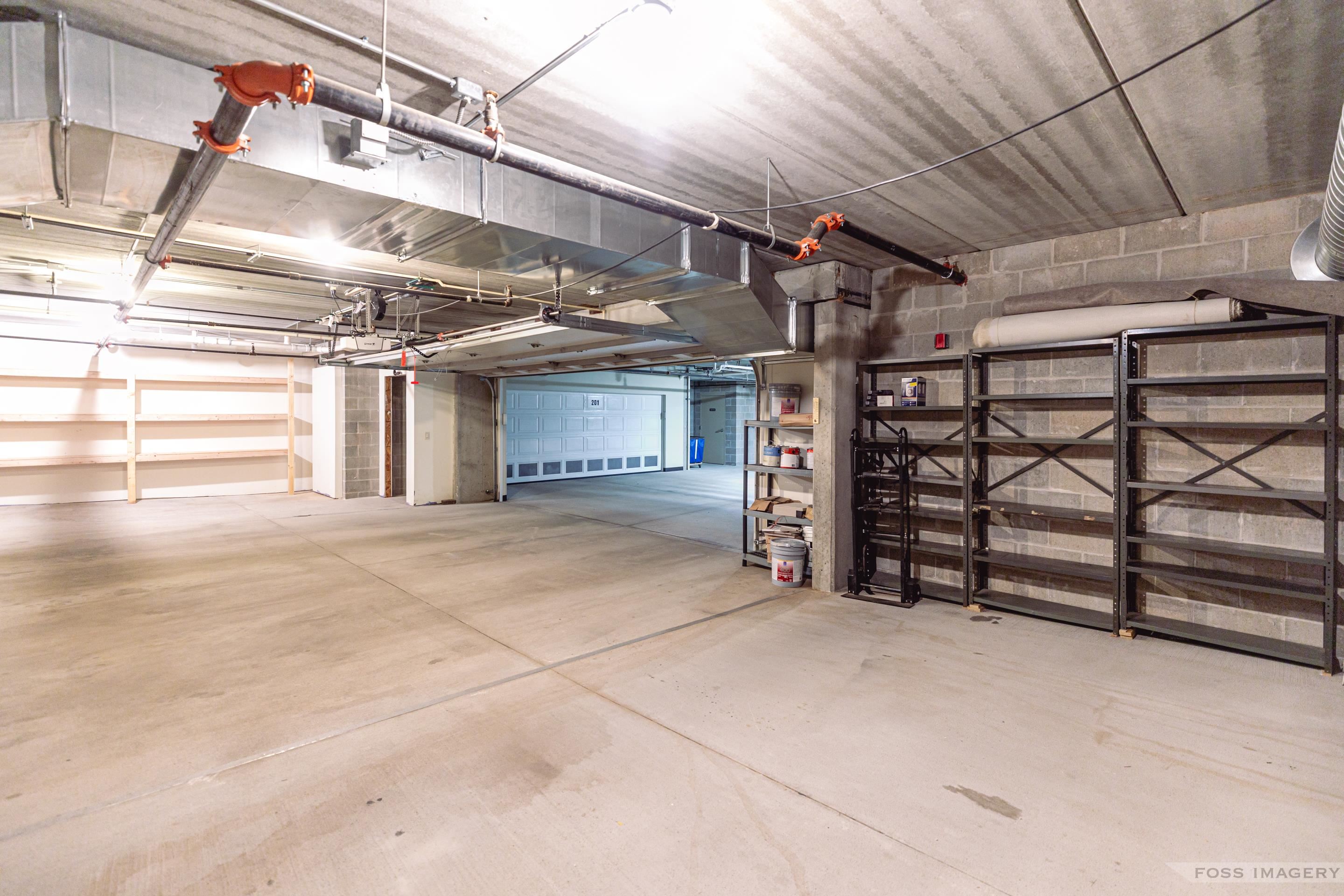 1806 Maplecrest Drive 101