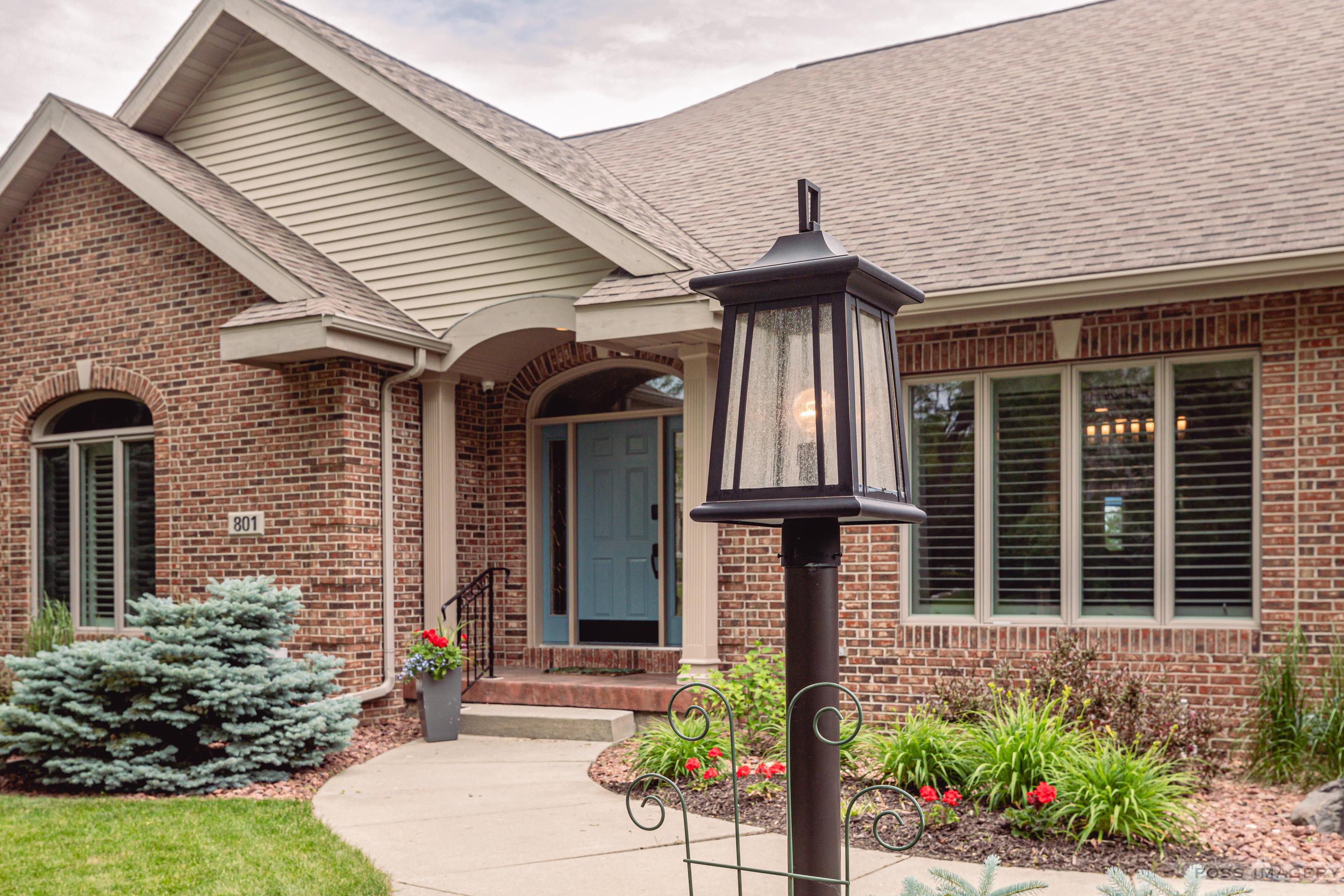 801 Stagecoach Trail