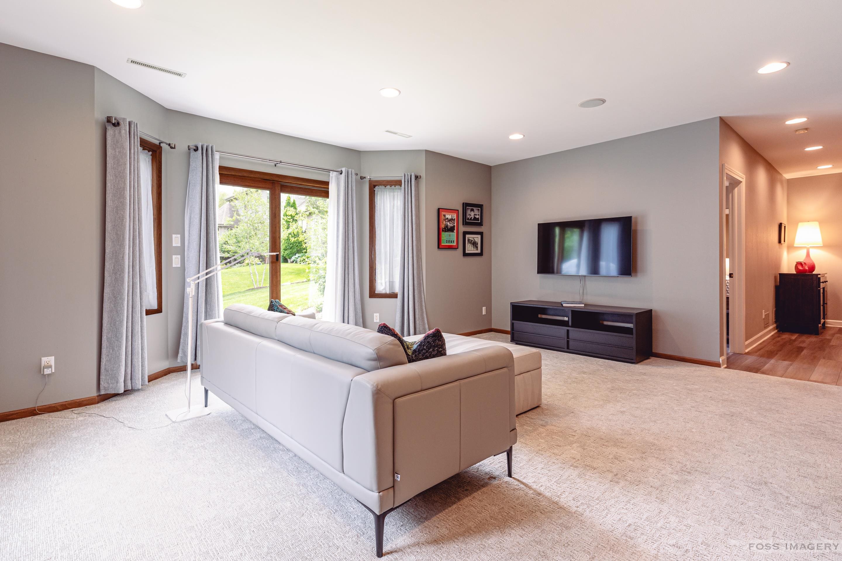 801 Stagecoach Trail