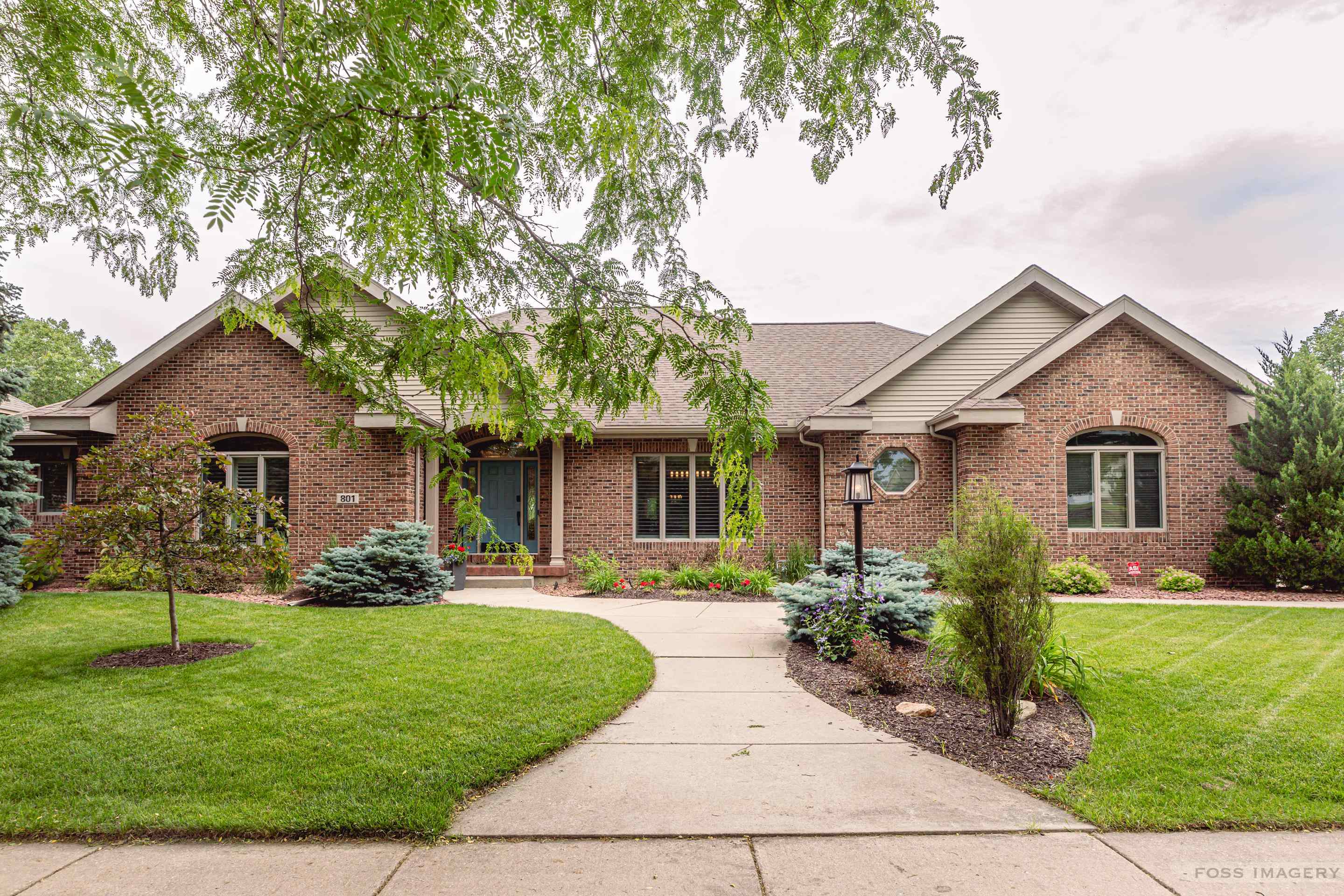 801 Stagecoach Trail