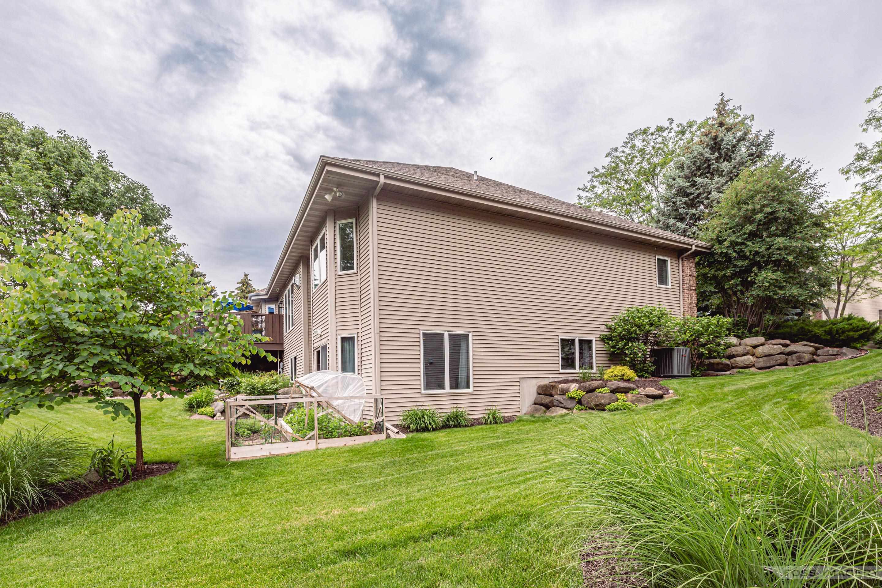 801 Stagecoach Trail