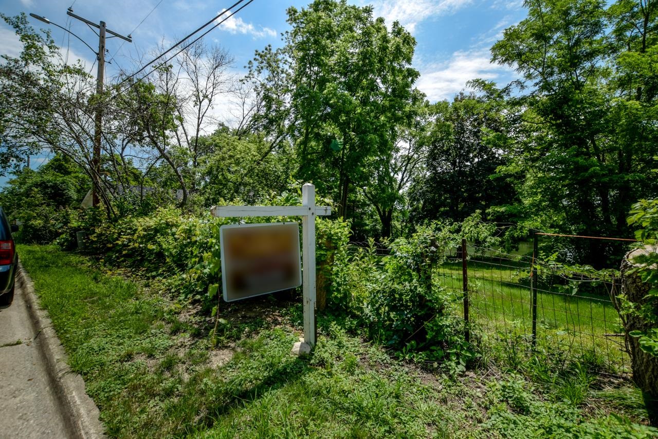 4607 (Lot 2) Yahara Drive