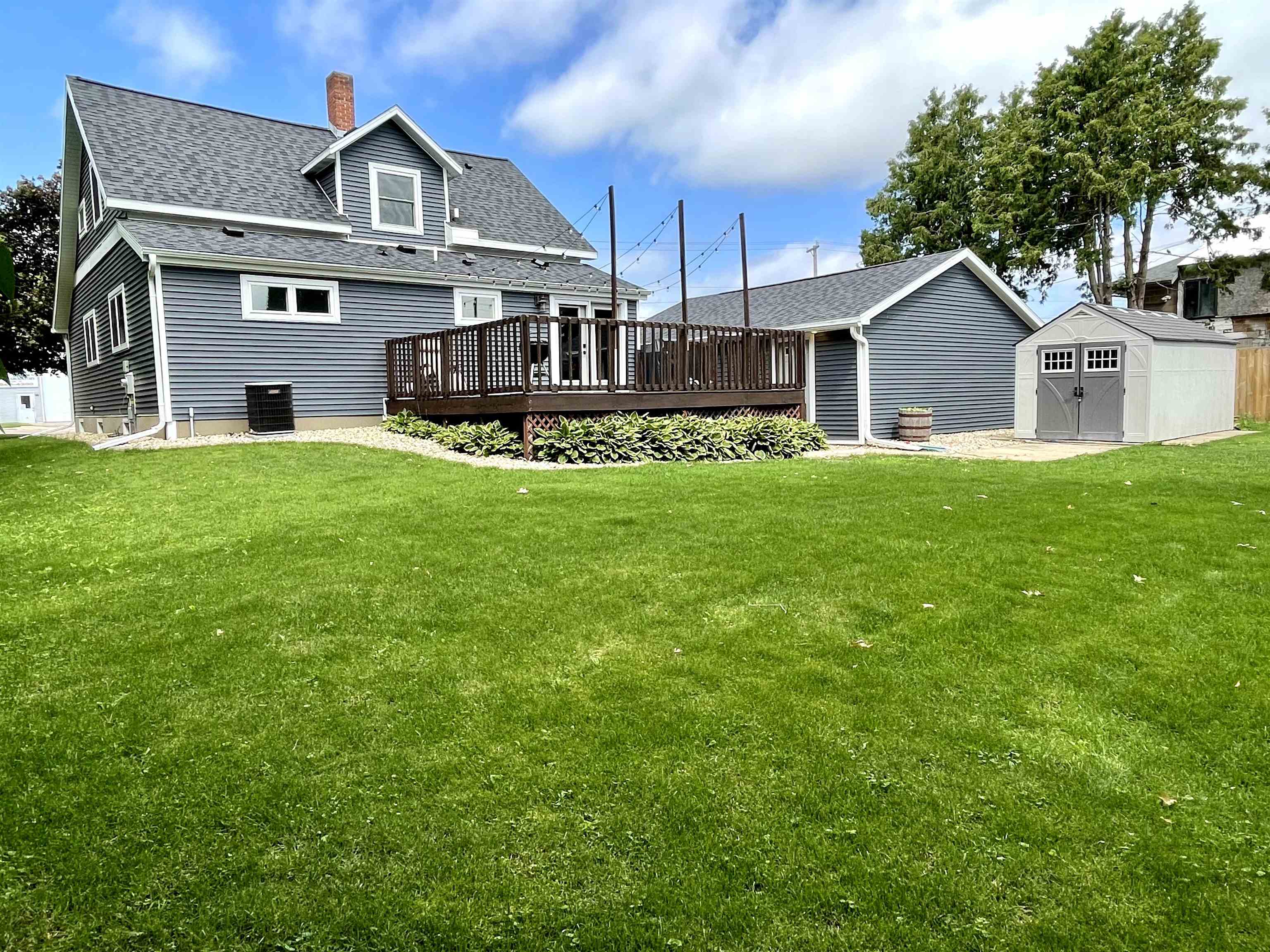 105 S Military Road
