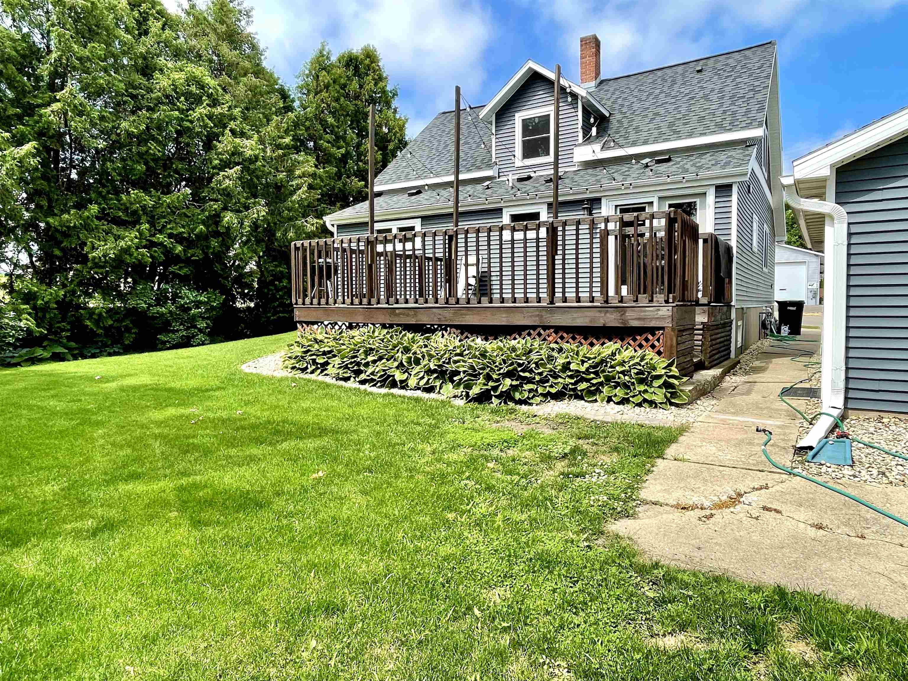 105 S Military Road