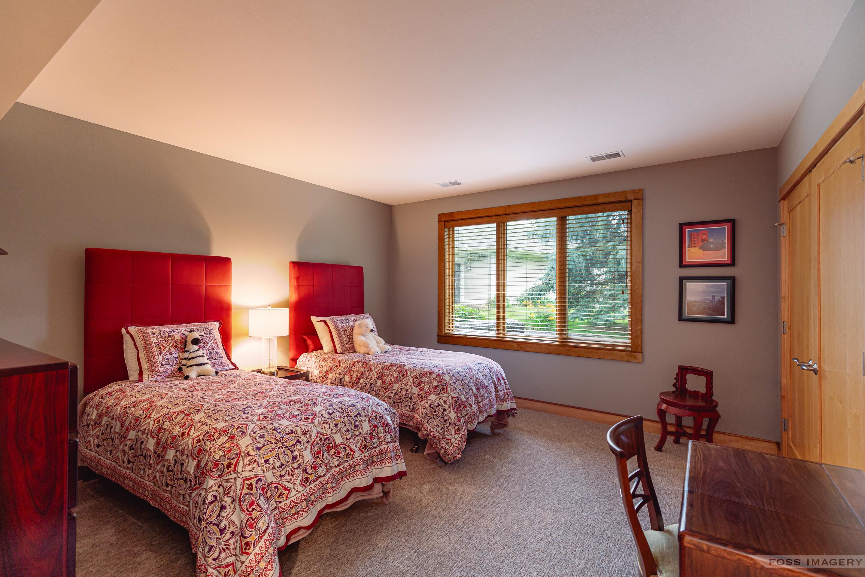 3818 Signature Drive 3818