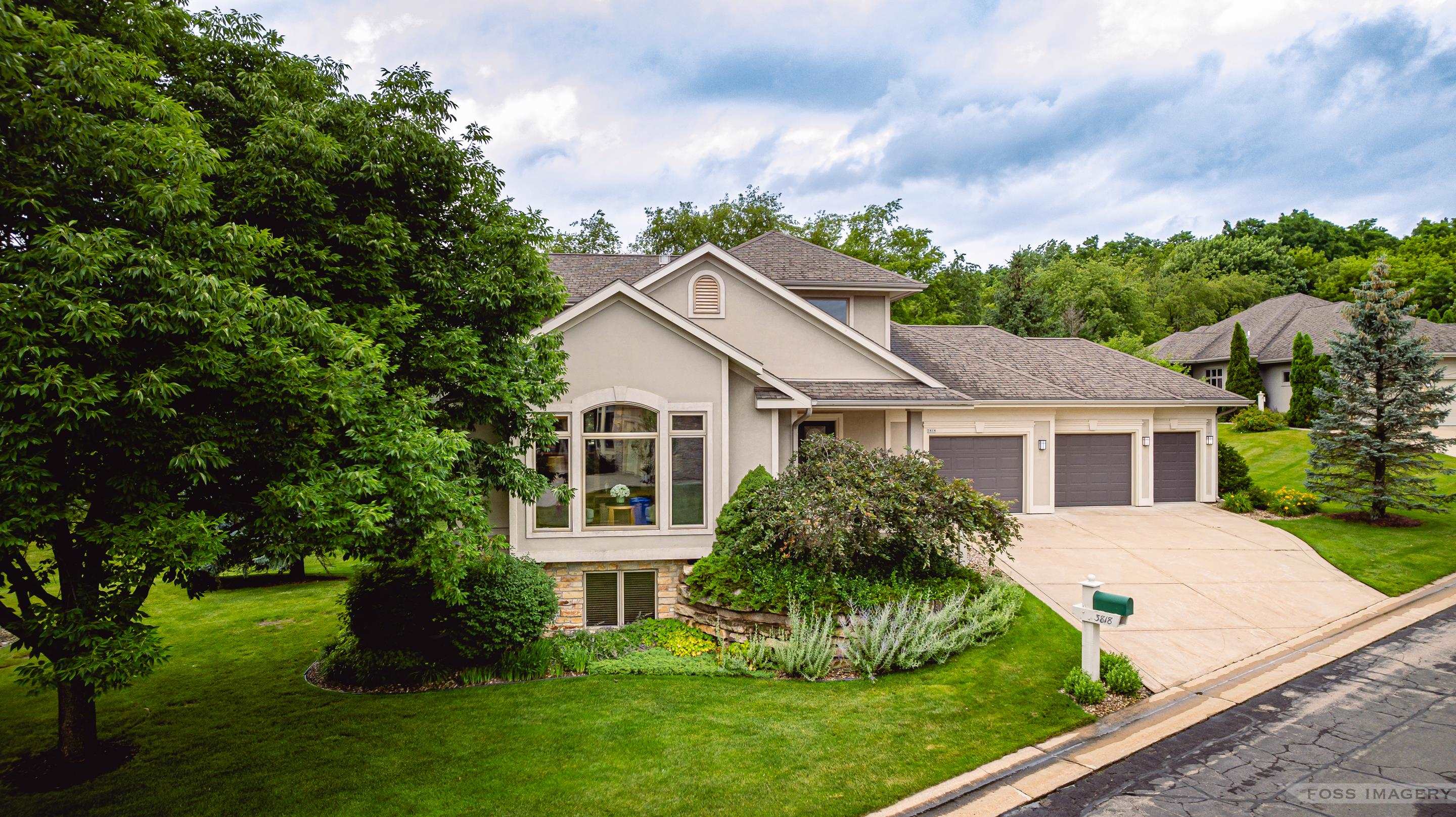 3818 Signature Drive 3818