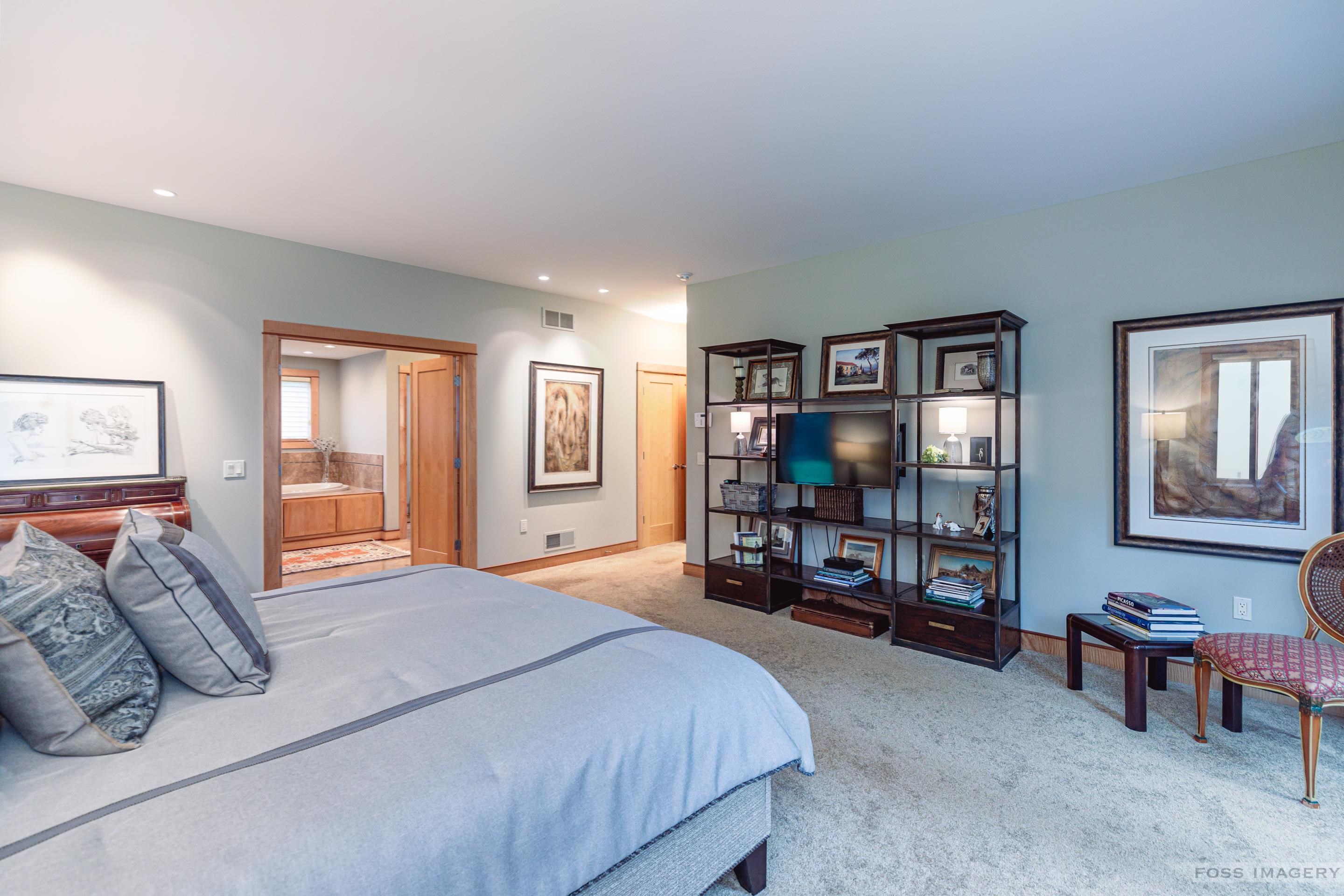 3818 Signature Drive 3818