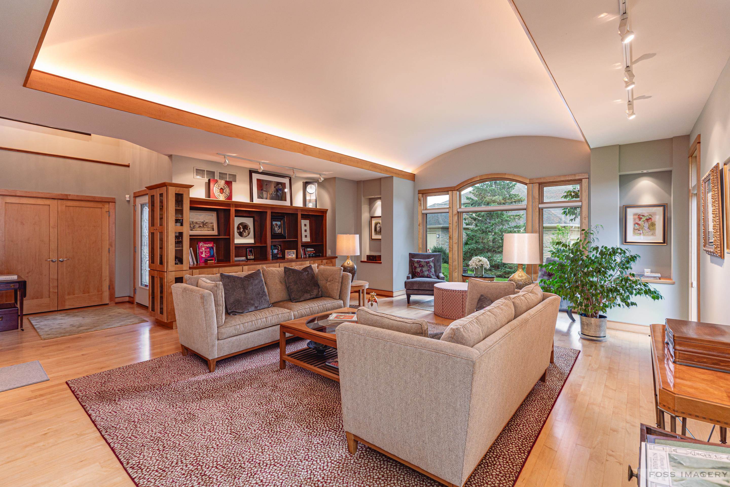 3818 Signature Drive 3818