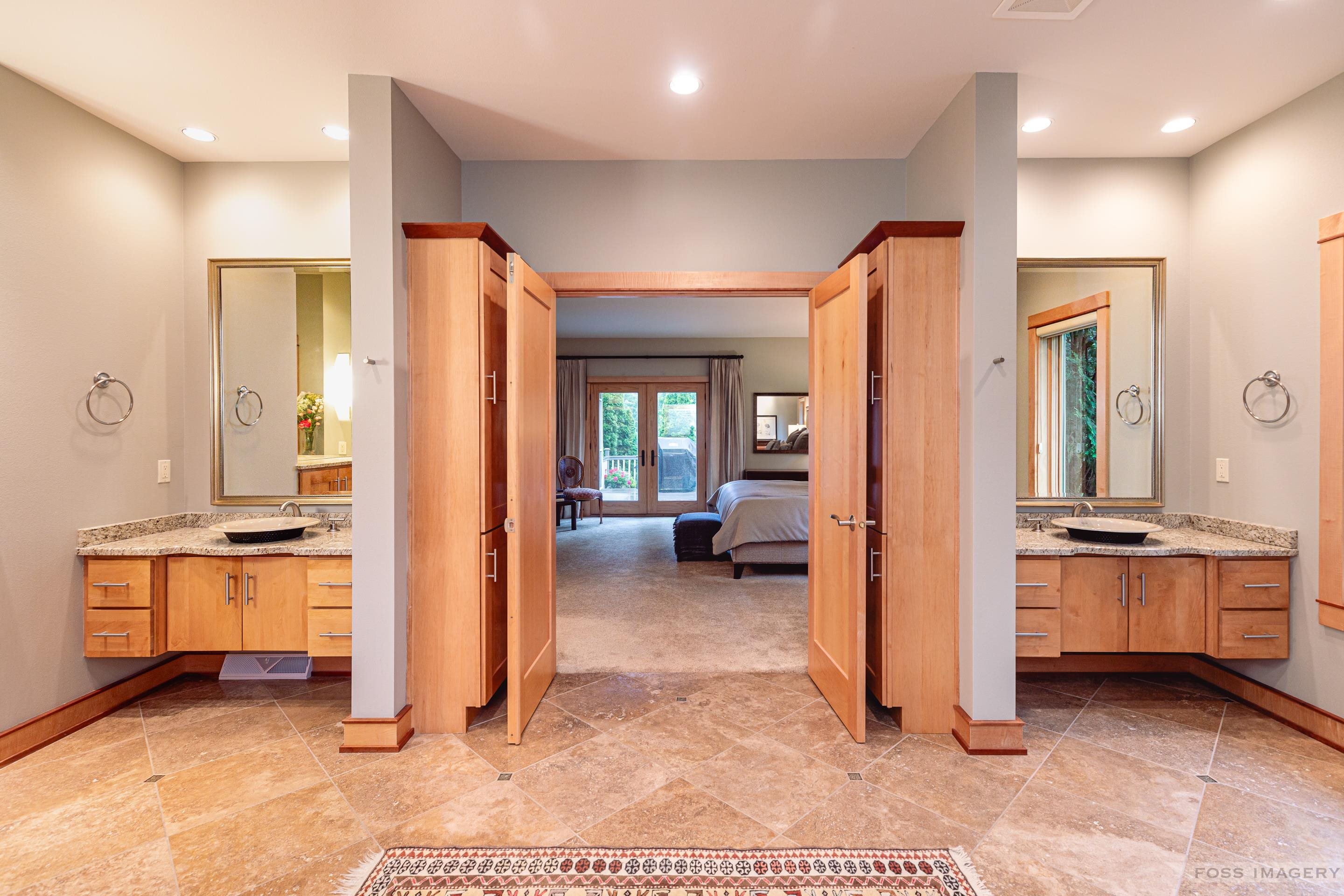 3818 Signature Drive 3818