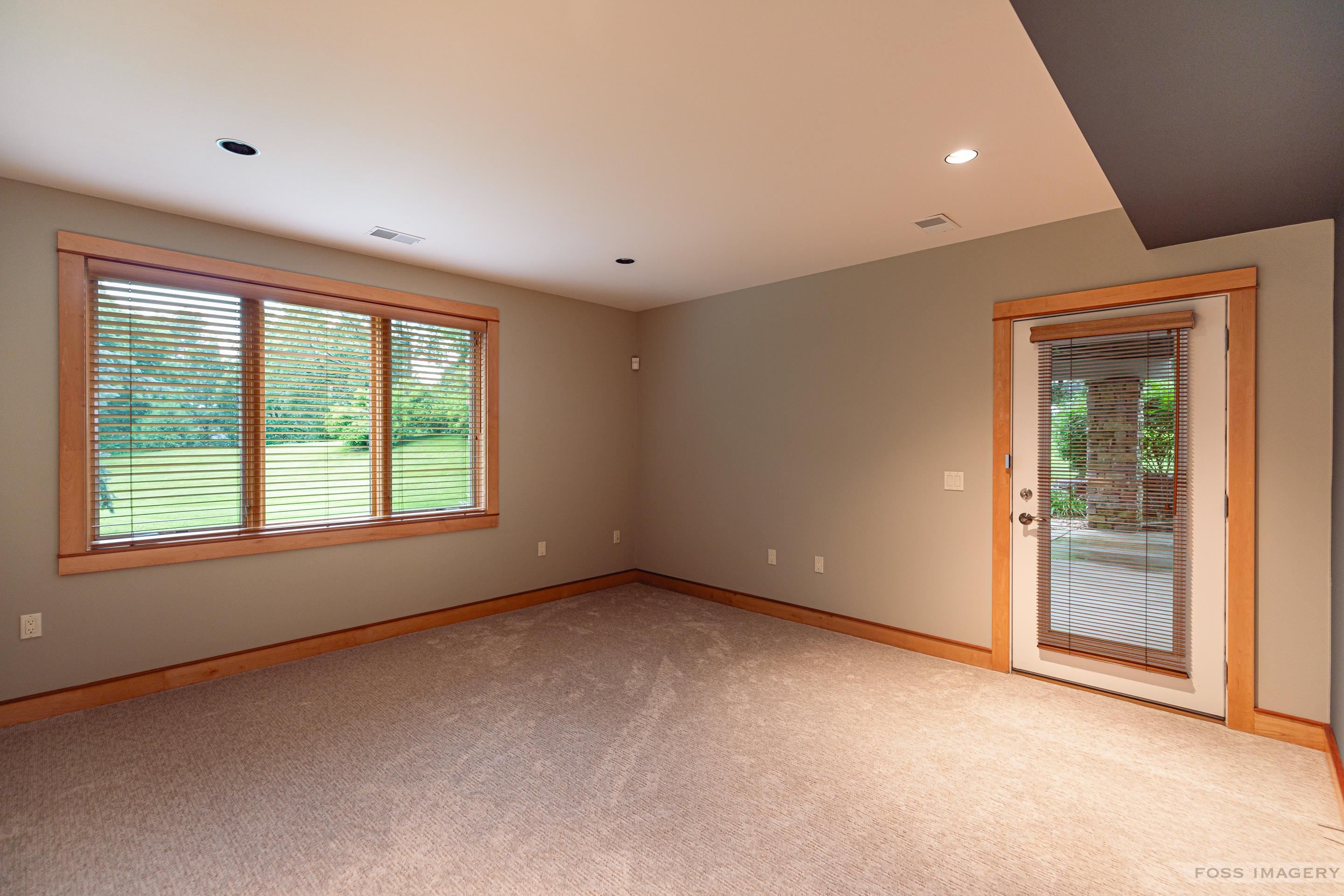 3818 Signature Drive 3818