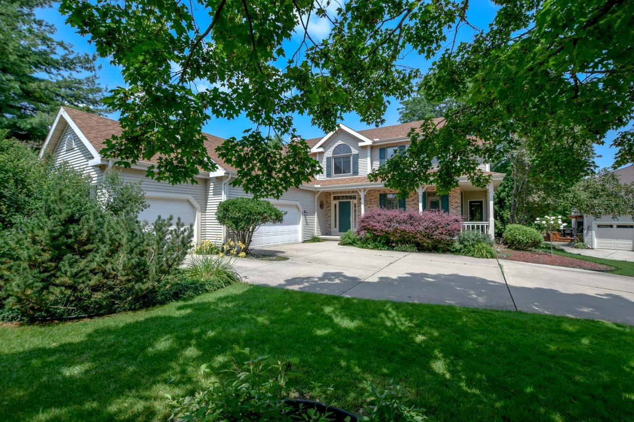 22 Chautauqua Trail