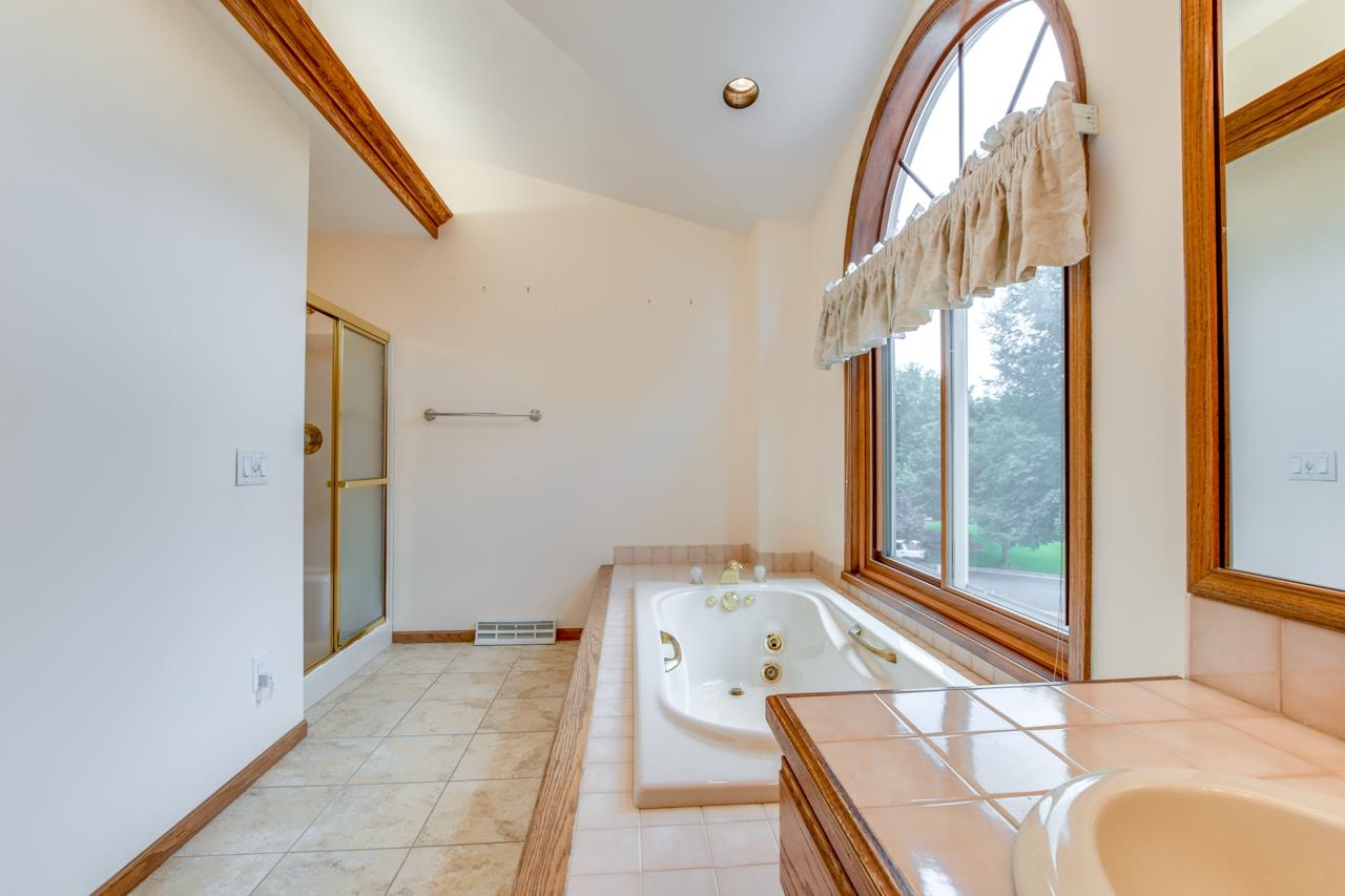 22 Chautauqua Trail