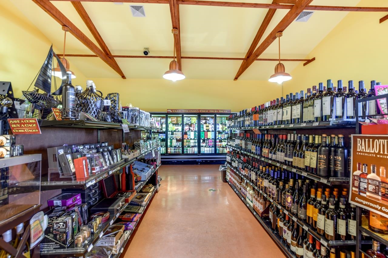 4645 Highway 138/Highway 14