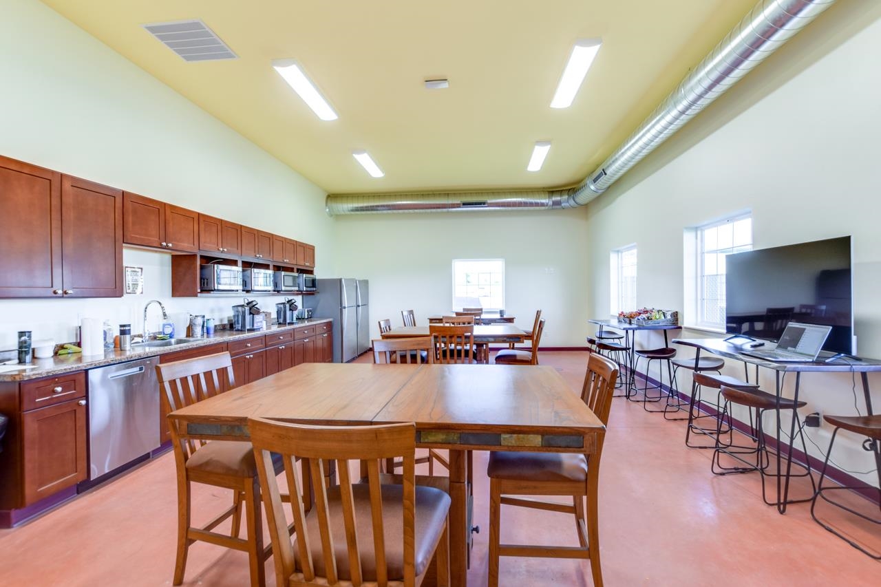 4645 Highway 138/Highway 14