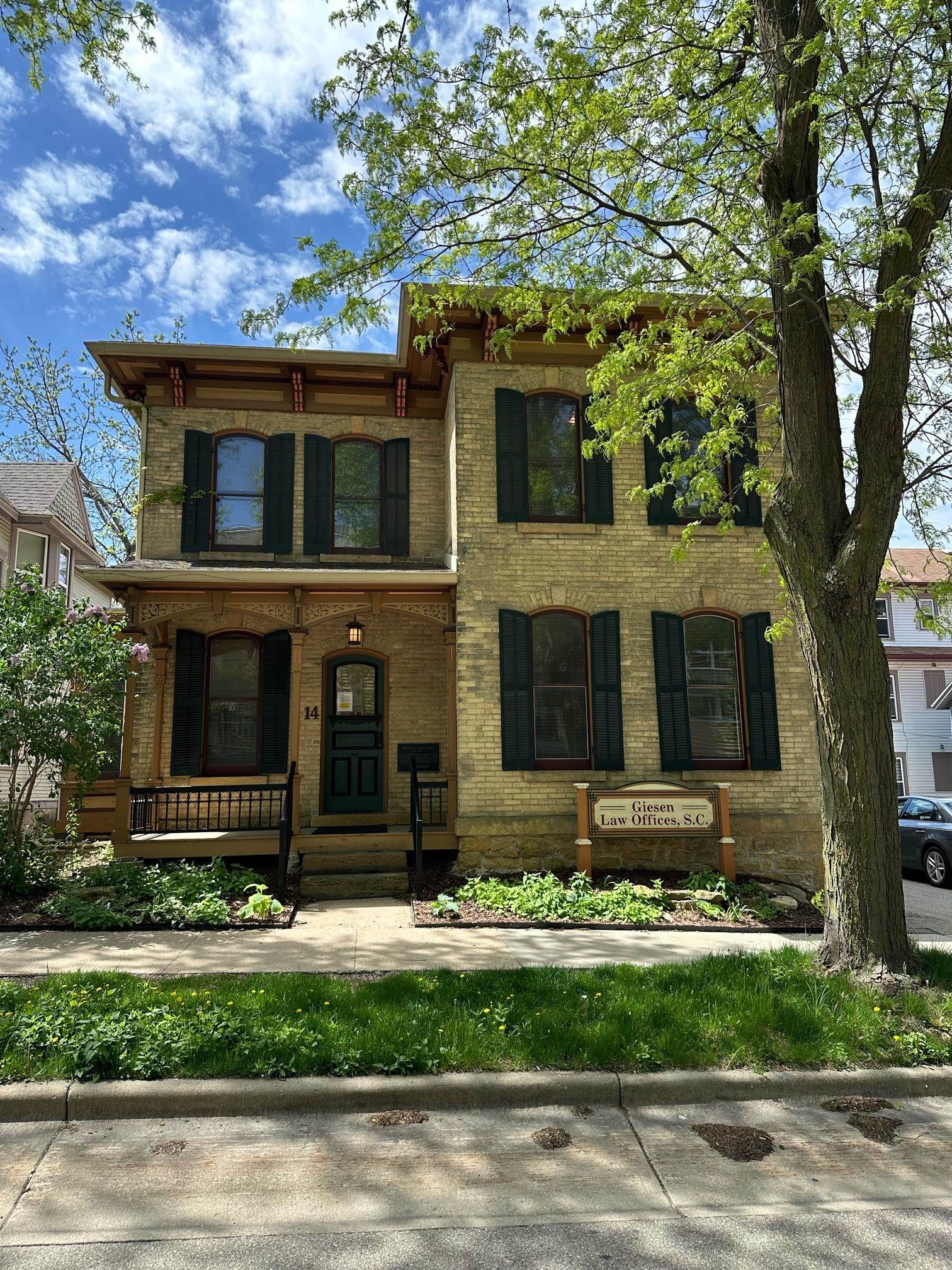 14 S Broom Street