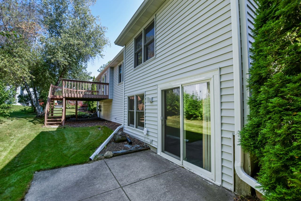 7265 W Valley Ridge Drive