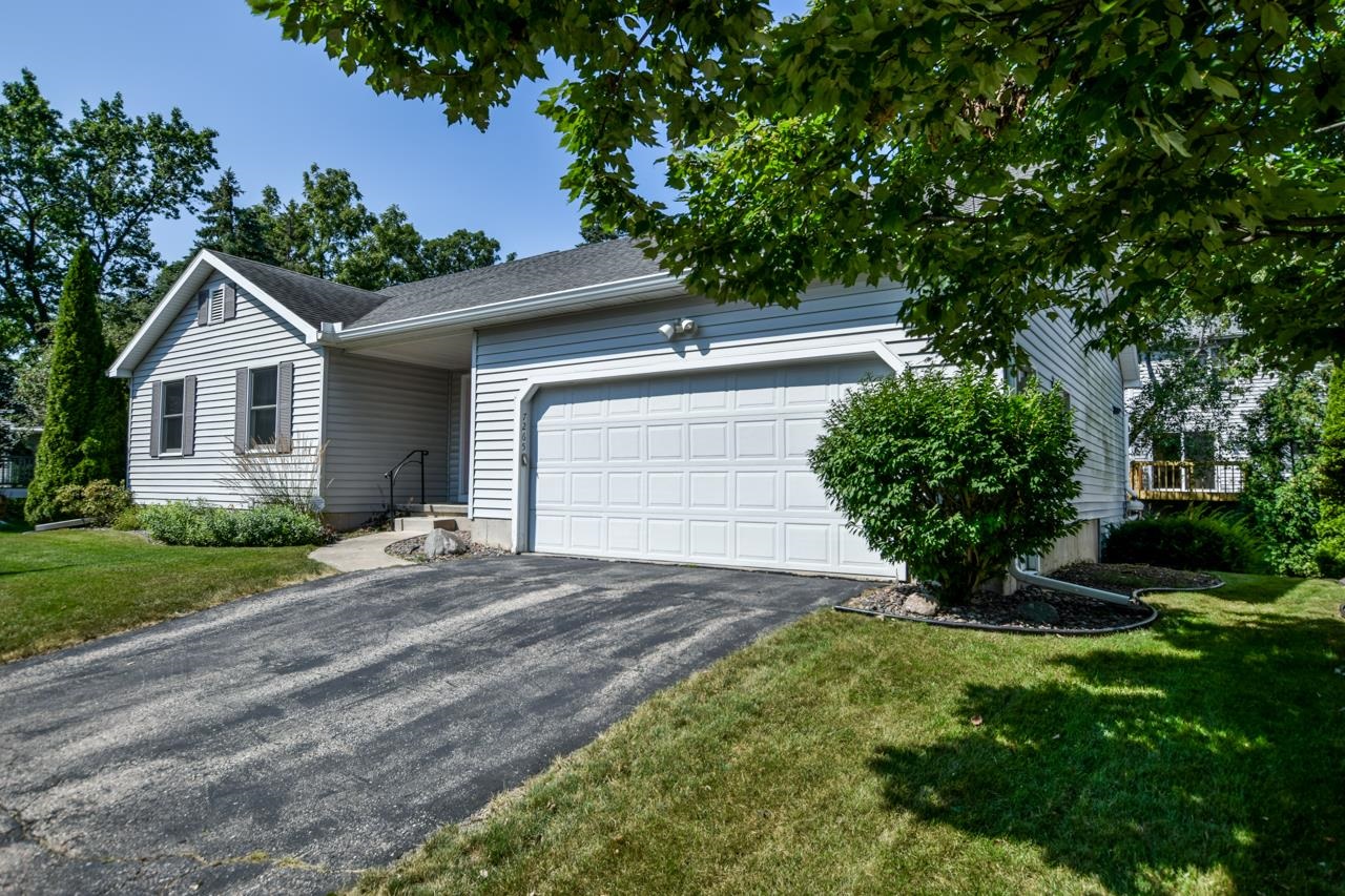 7265 W Valley Ridge Drive