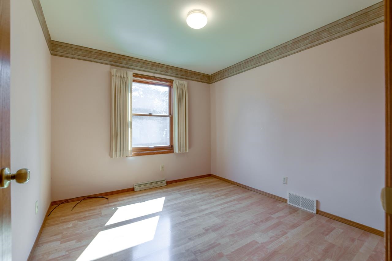 7265 W Valley Ridge Drive