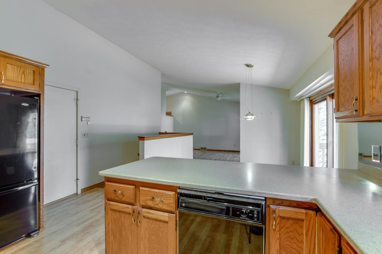 7265 W Valley Ridge Drive