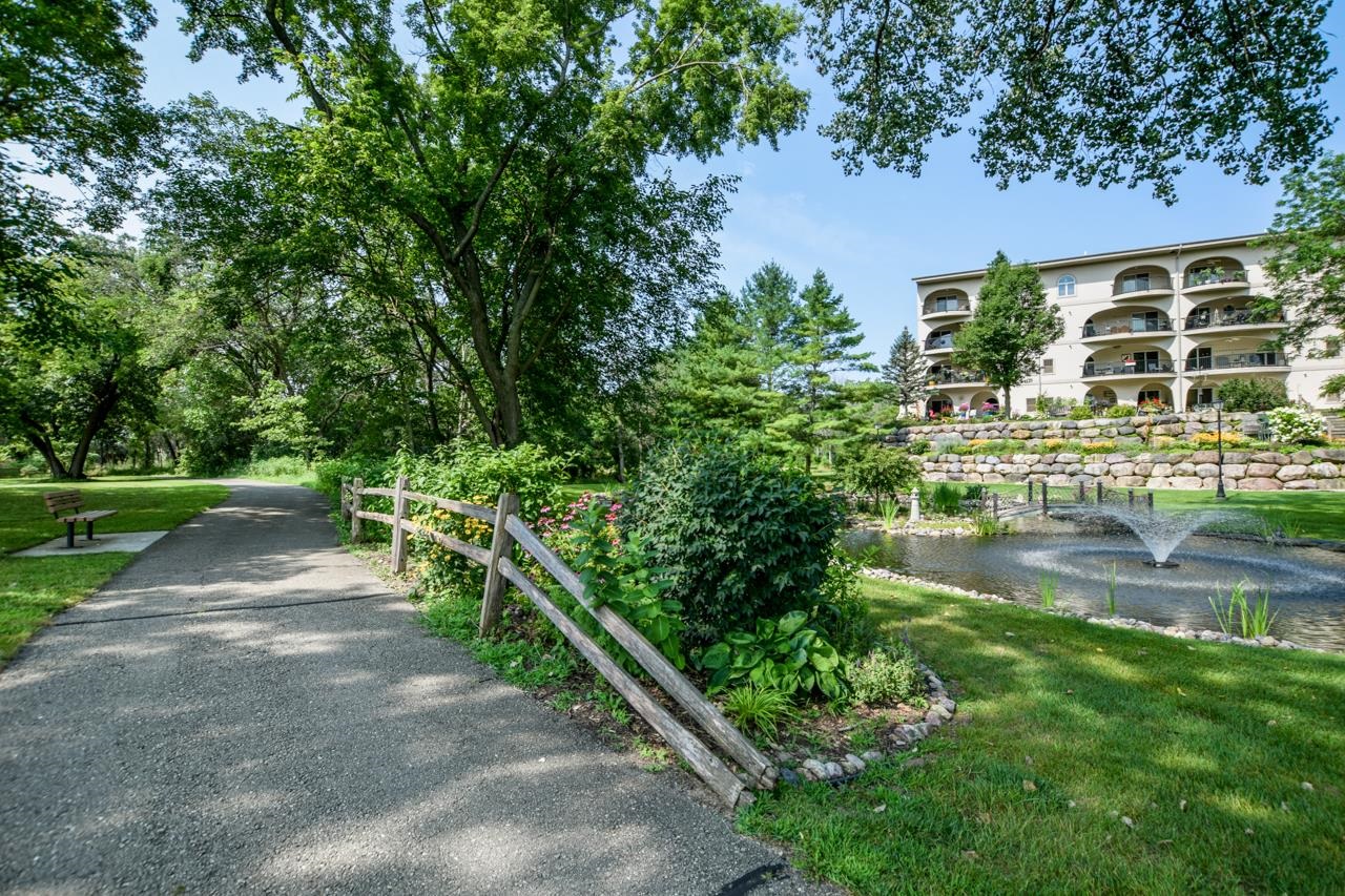 50 Hemlock Street 18