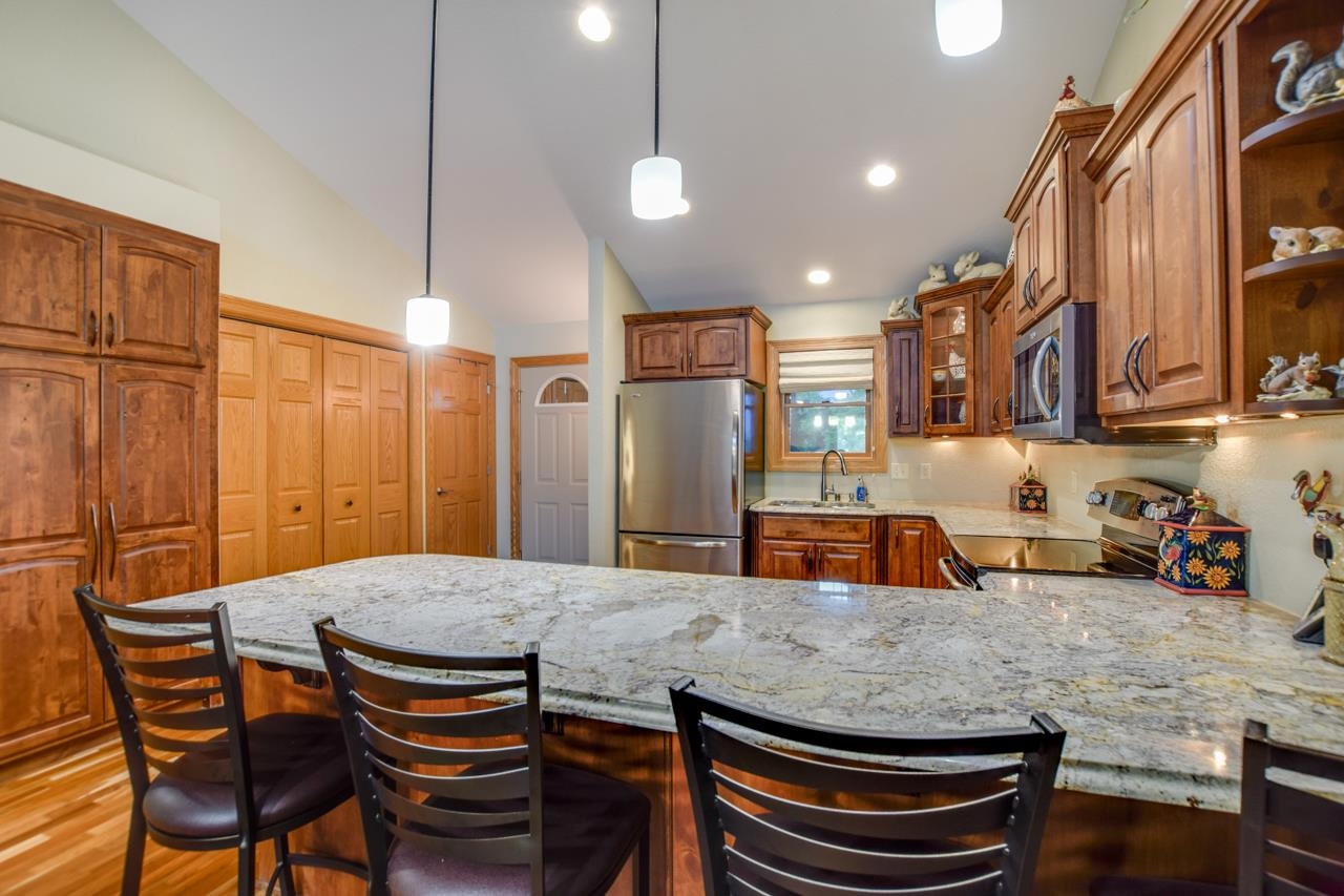 50 Hemlock Street 18