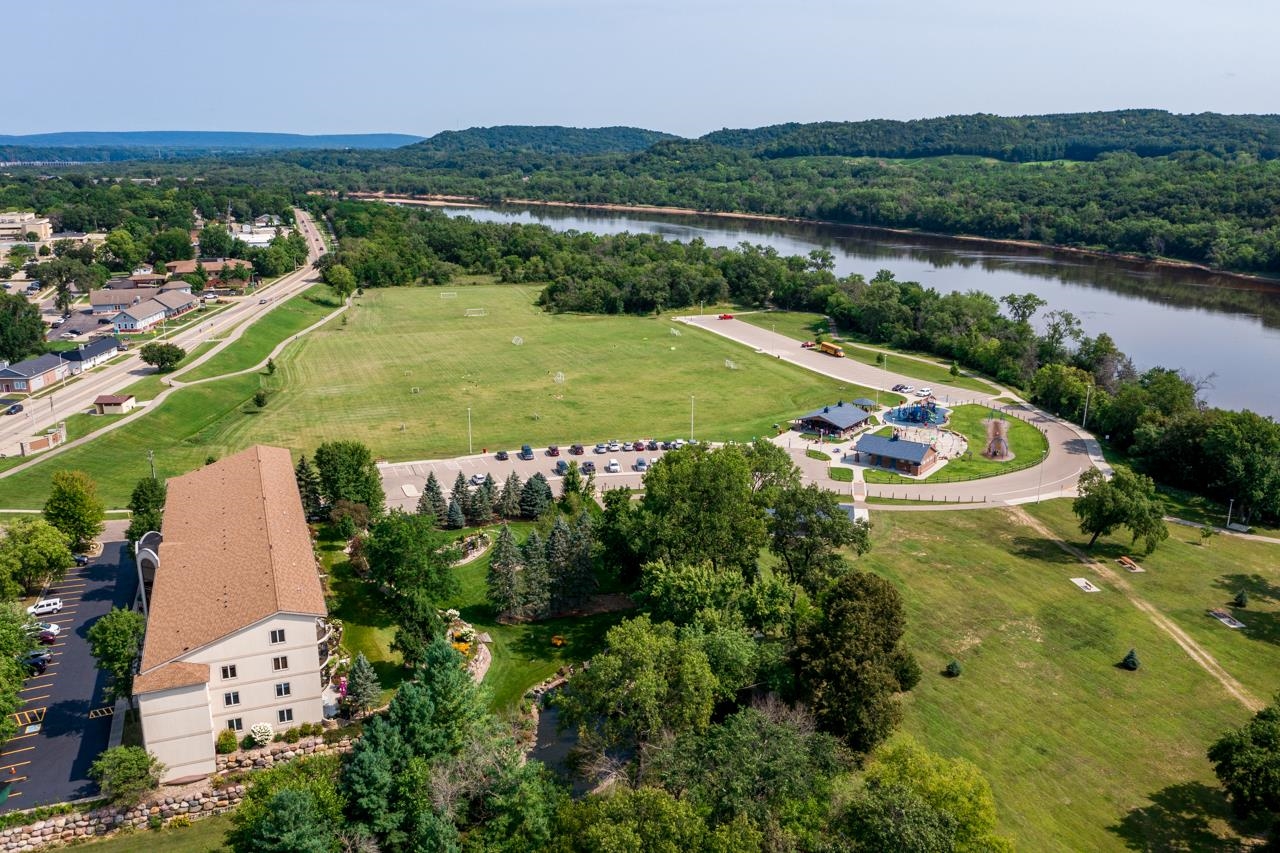 50 Hemlock Street 18