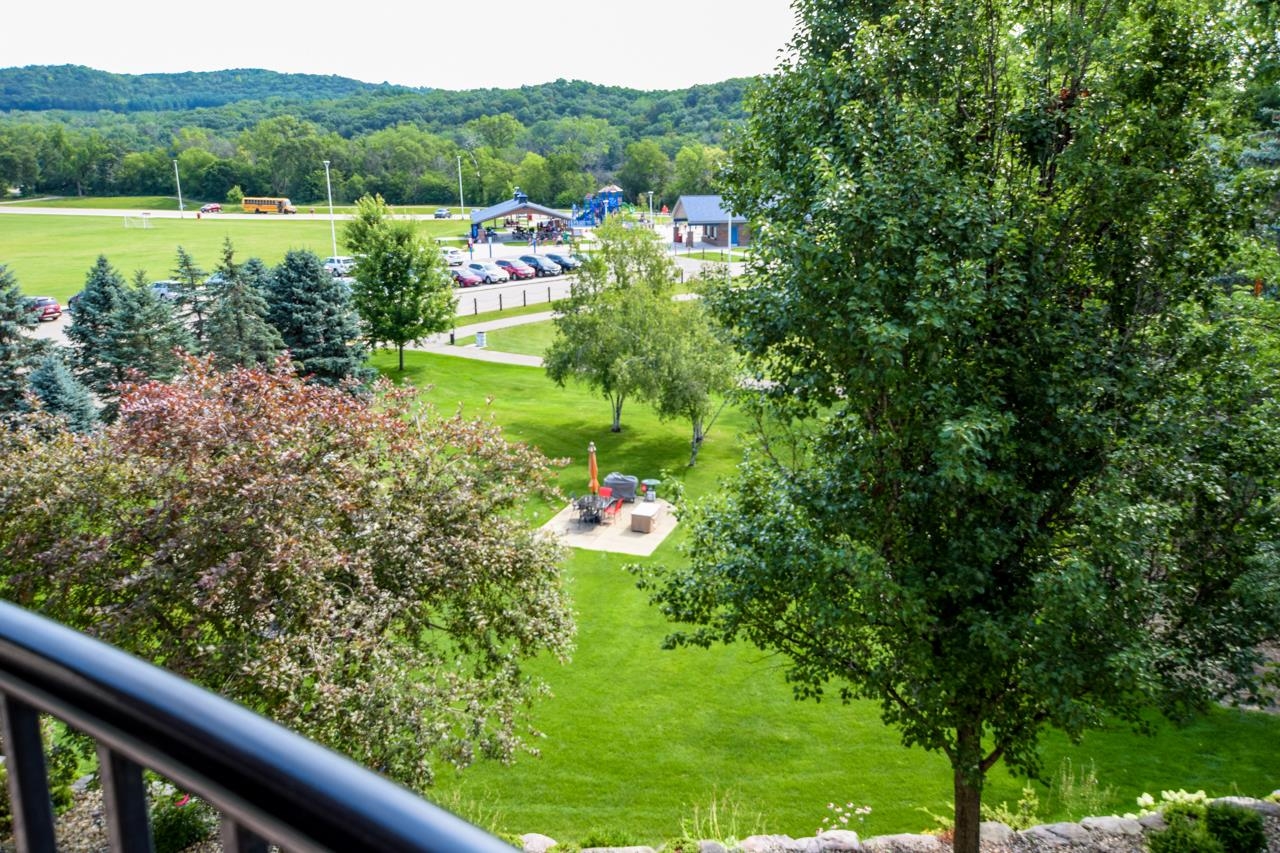 50 Hemlock Street 18