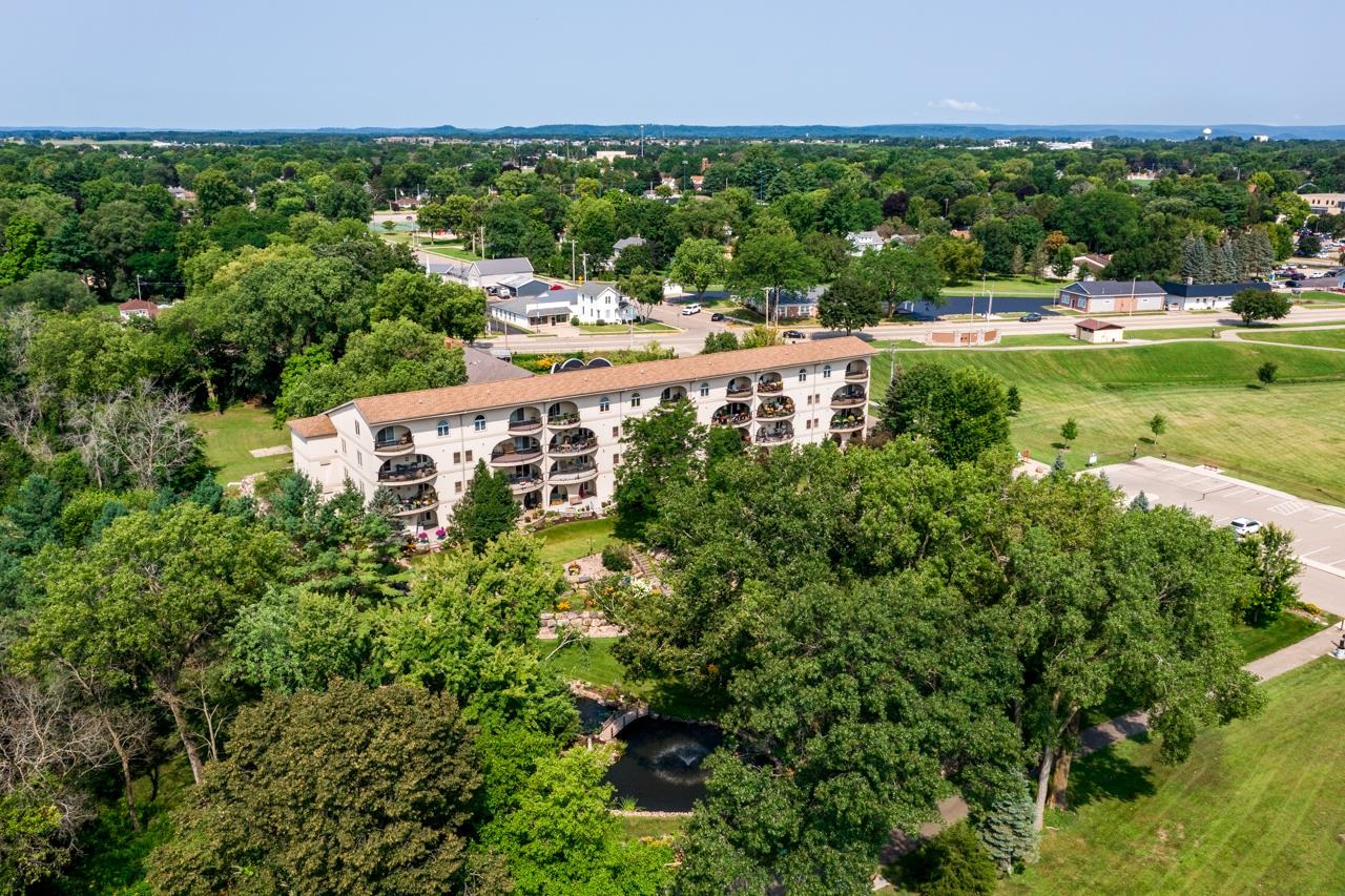 50 Hemlock Street 18